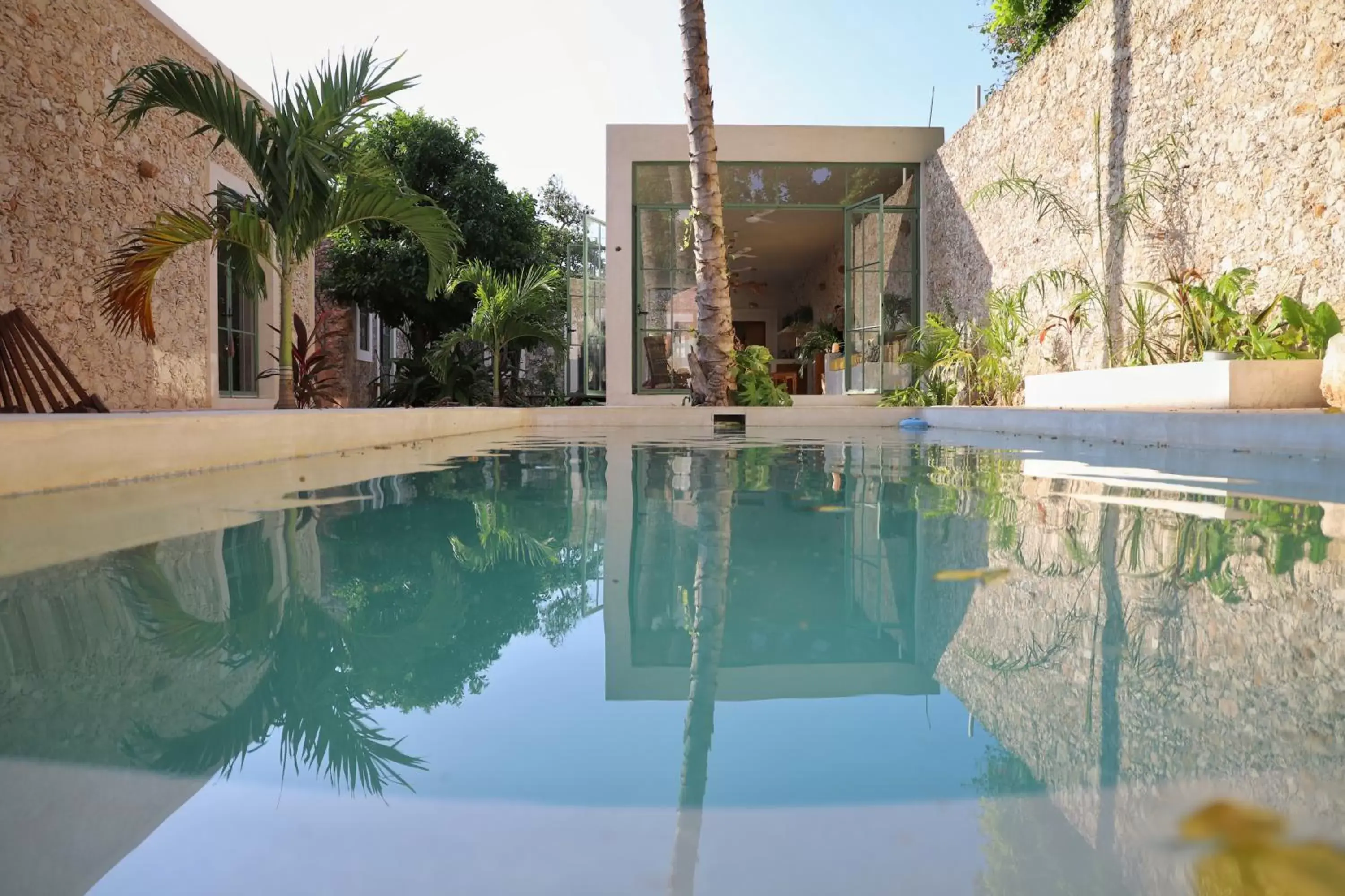 Pool view, Swimming Pool in Nuik Casa Tropical