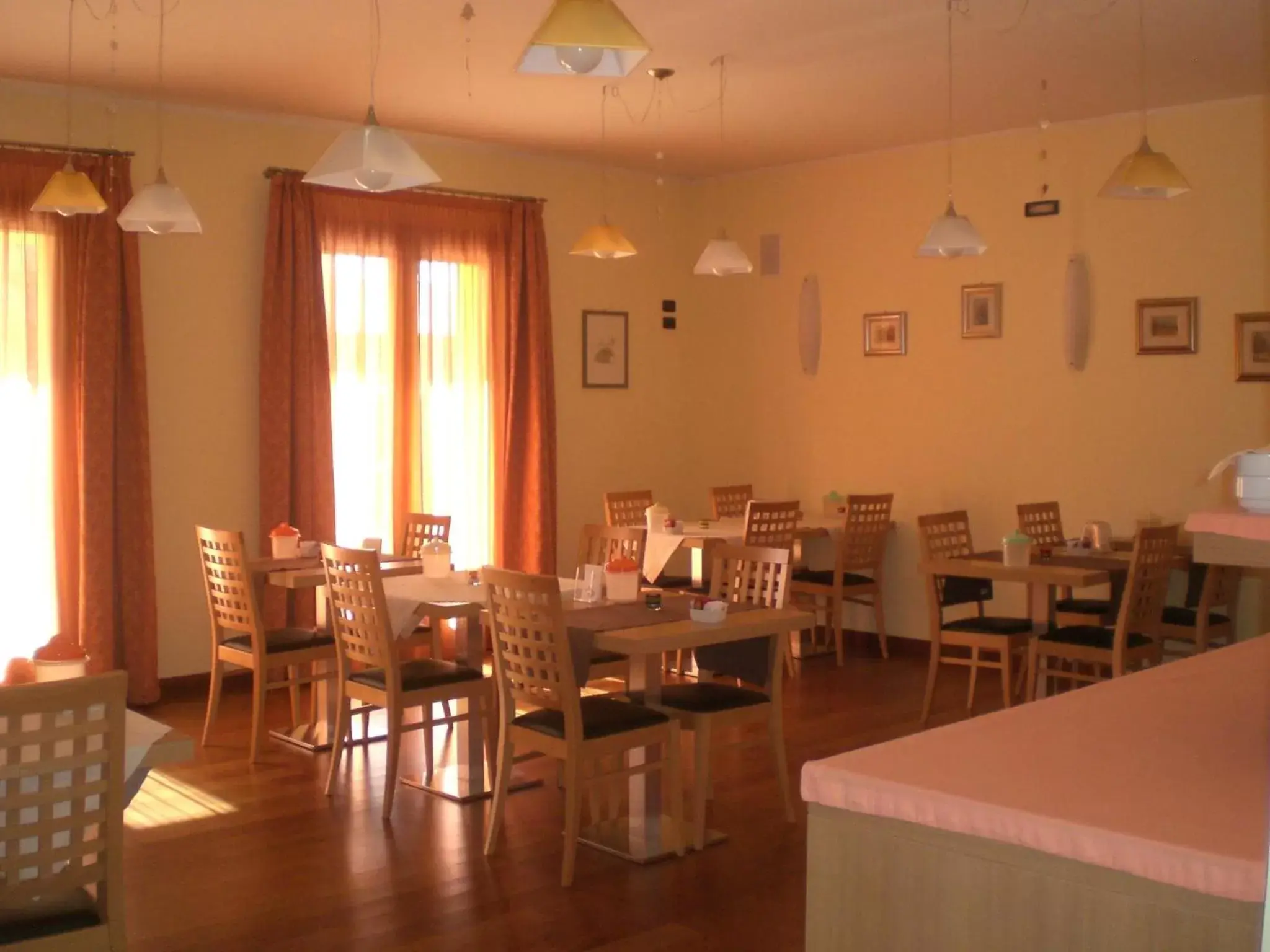 Italian breakfast, Restaurant/Places to Eat in Hotel C25
