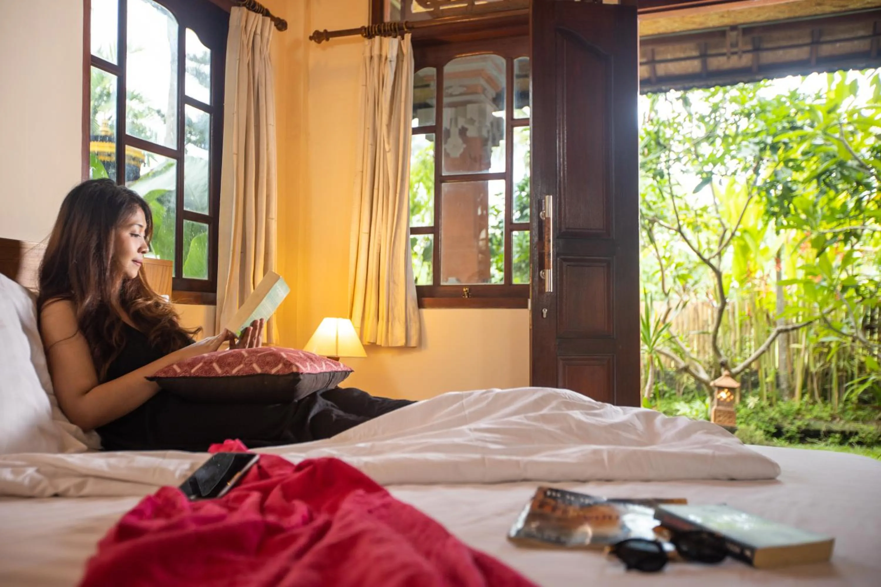 Bed in Uma Sari Cottage by Mahaputra-CHSE Certified