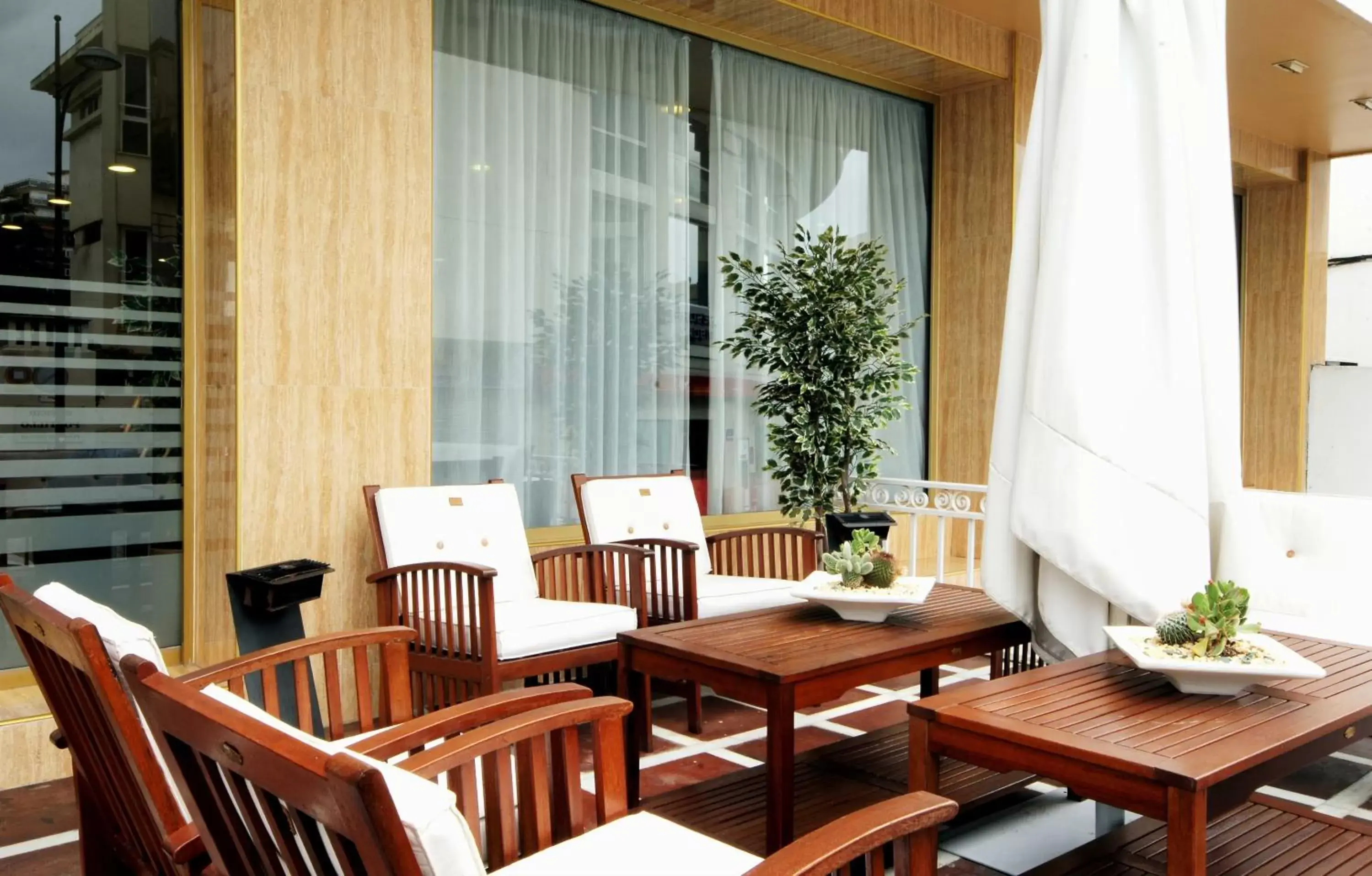 Balcony/Terrace, Restaurant/Places to Eat in Hotel Baviera