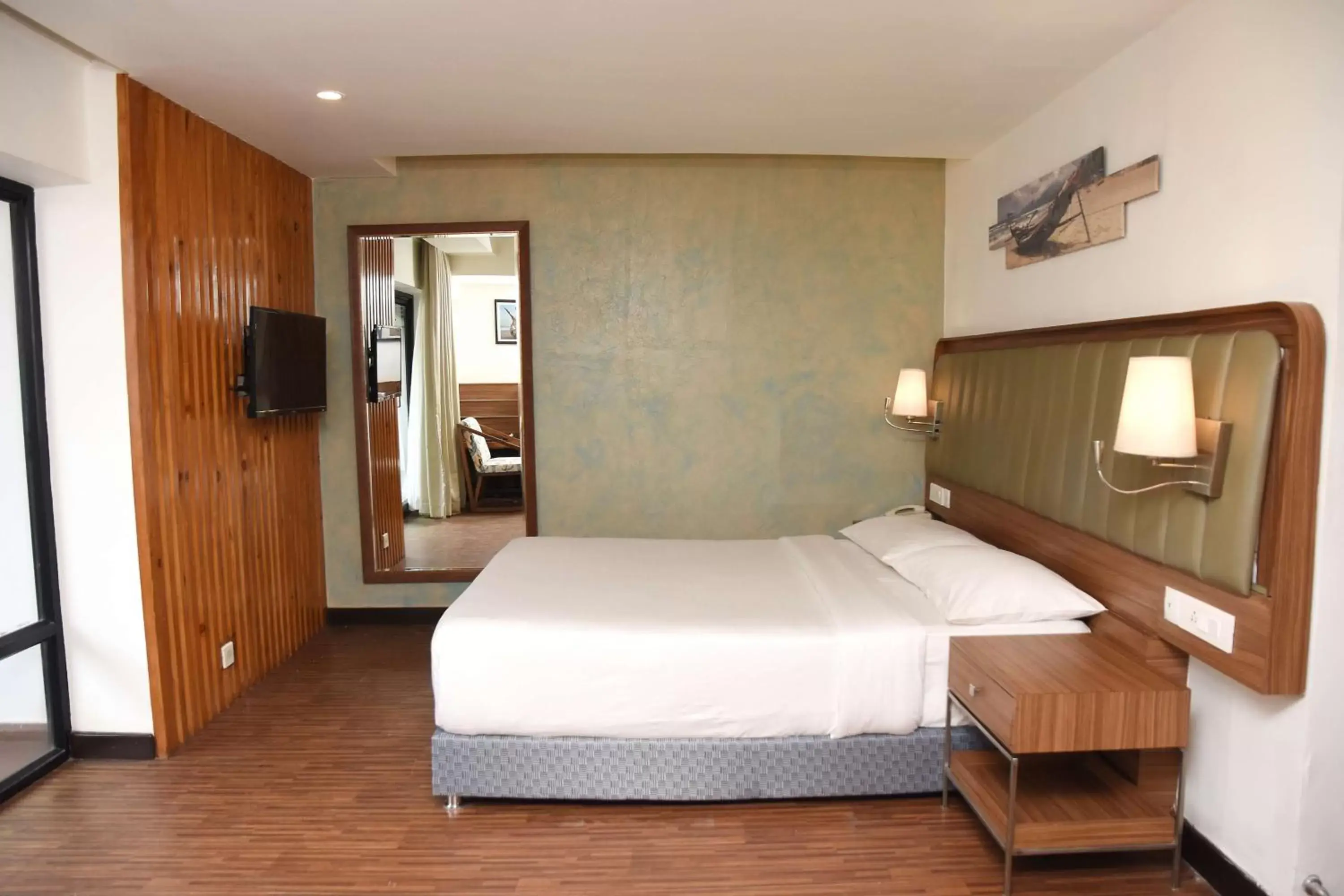 Bedroom, Bed in Park Inn by Radisson Goa Candolim