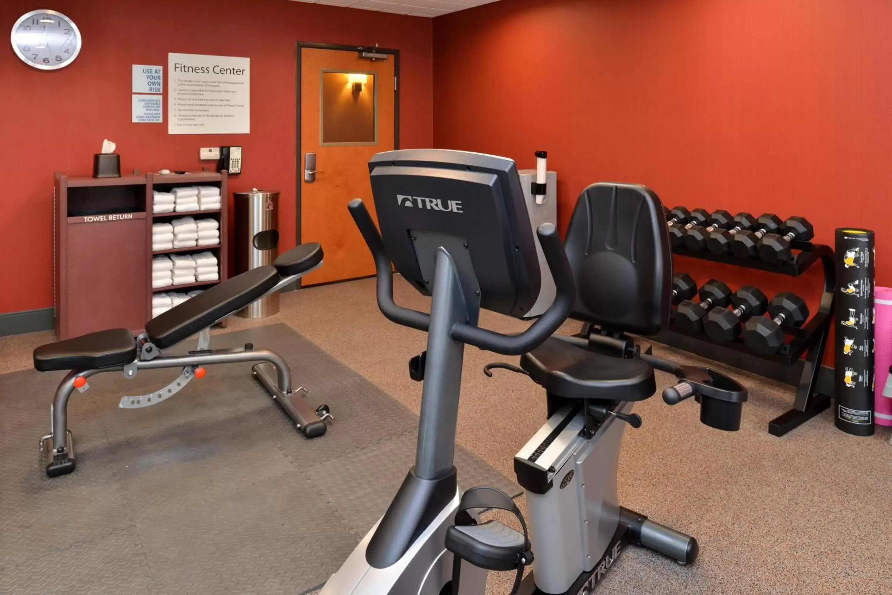 Fitness centre/facilities, Fitness Center/Facilities in Holiday Inn Express & Suites New Martinsville, an IHG Hotel