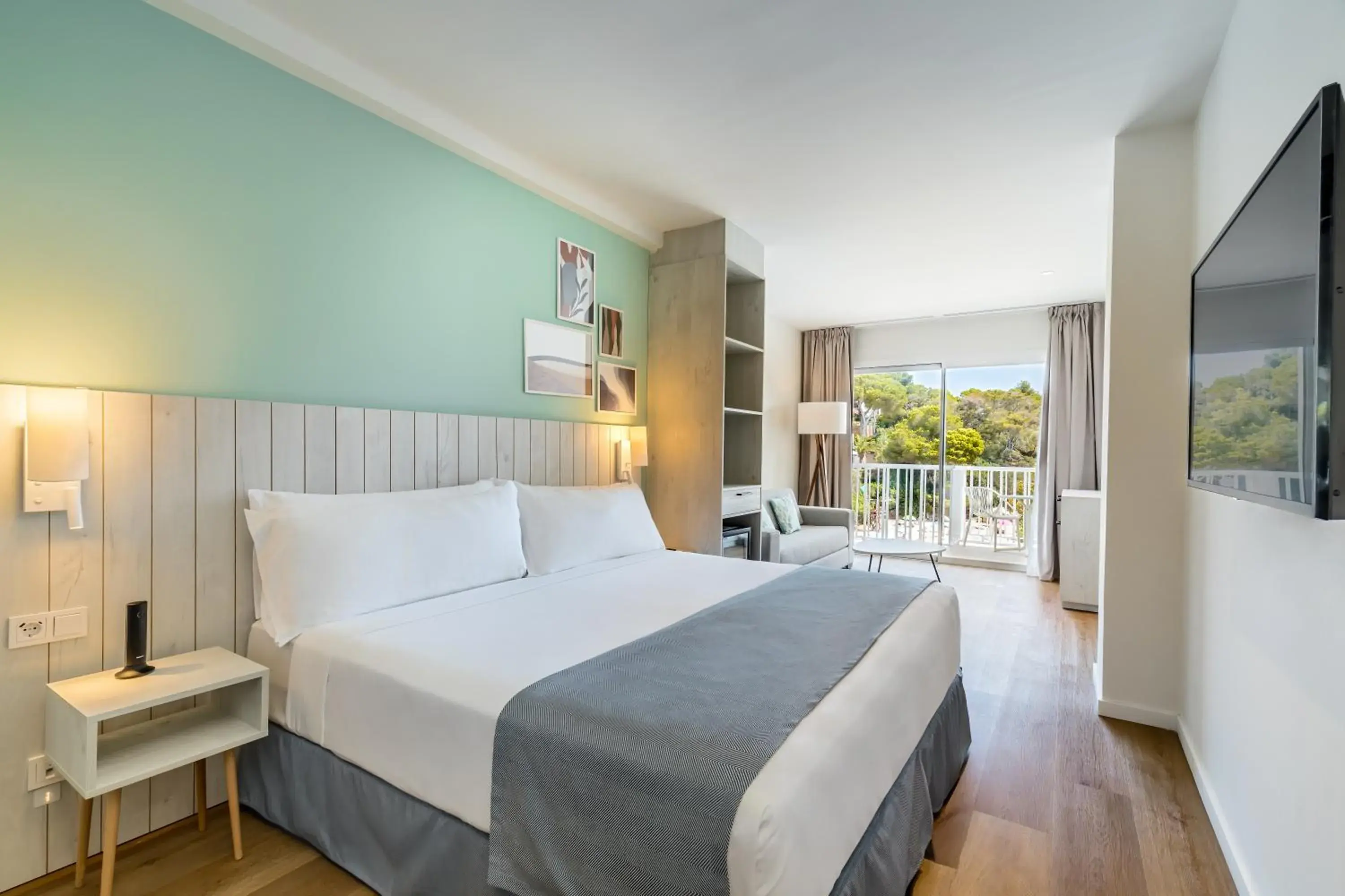 Bedroom, Bed in Barcelo Aguamarina