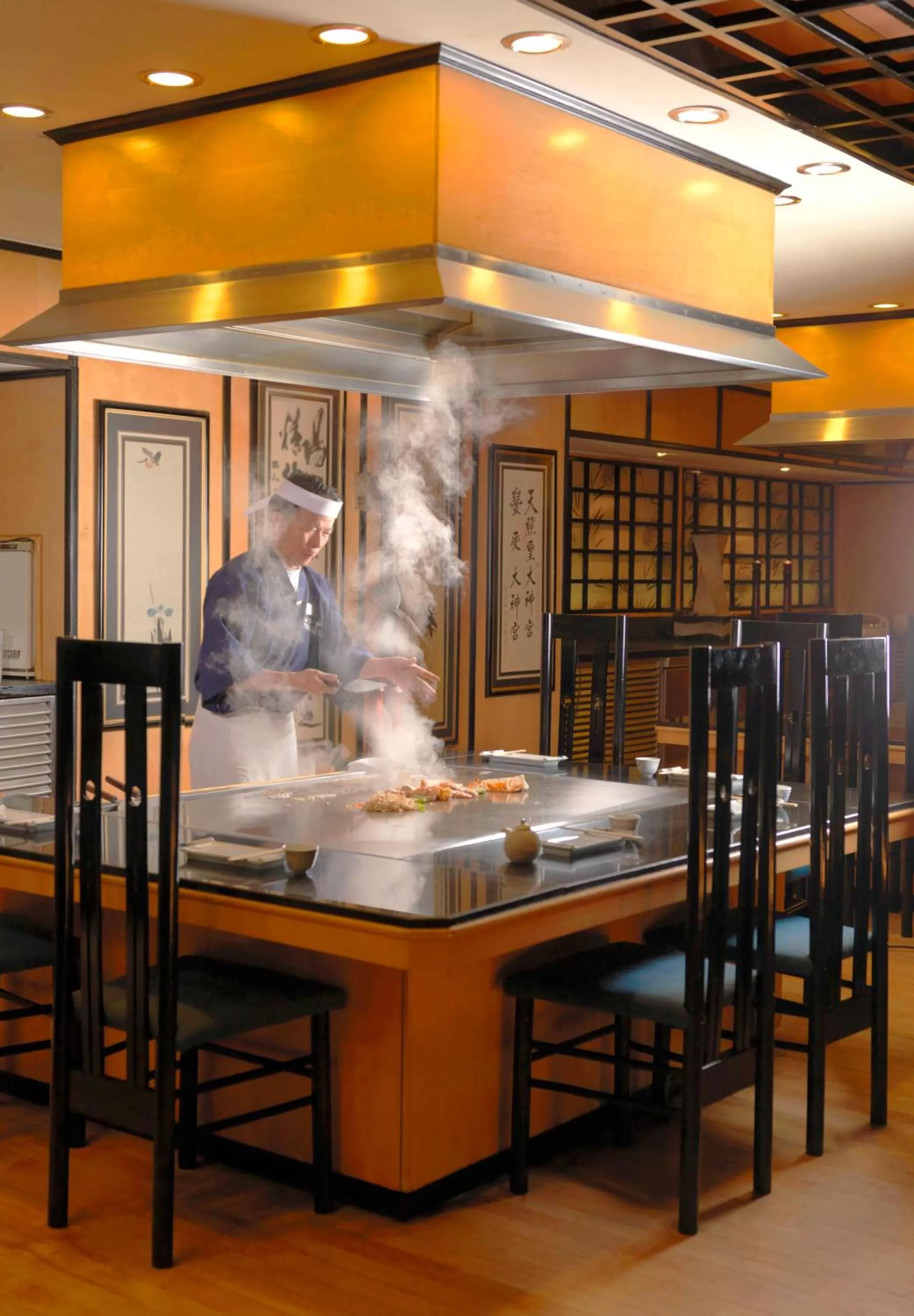 Staff, Restaurant/Places to Eat in Radisson Blu Hotel, Riyadh