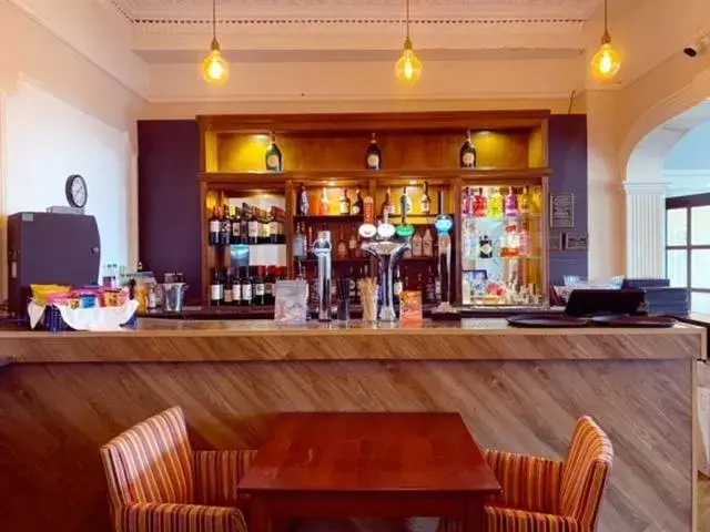 Lounge or bar, Lounge/Bar in The Osborne Hotel