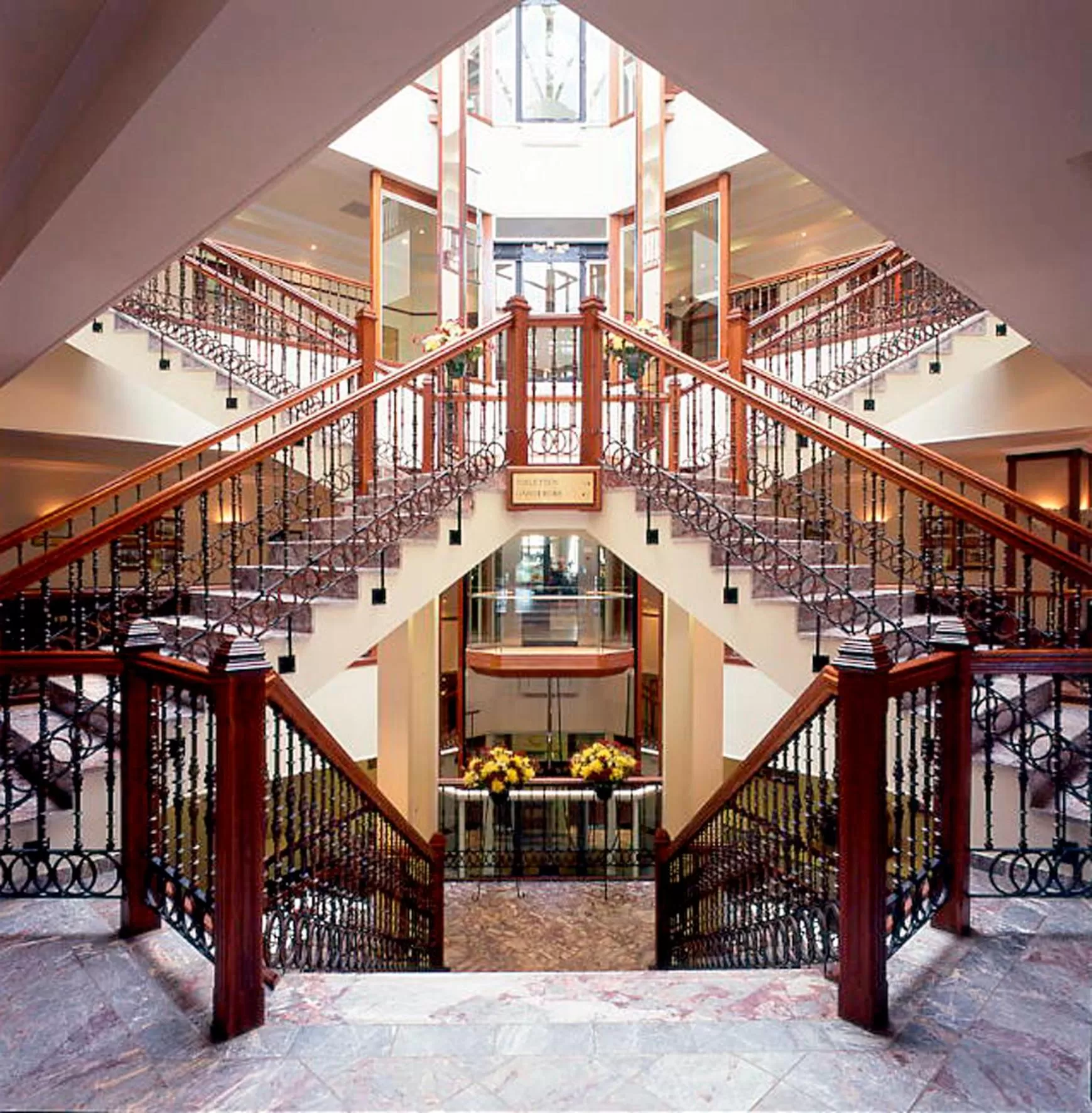 Lobby or reception in Hotel Gladbeck van der Valk