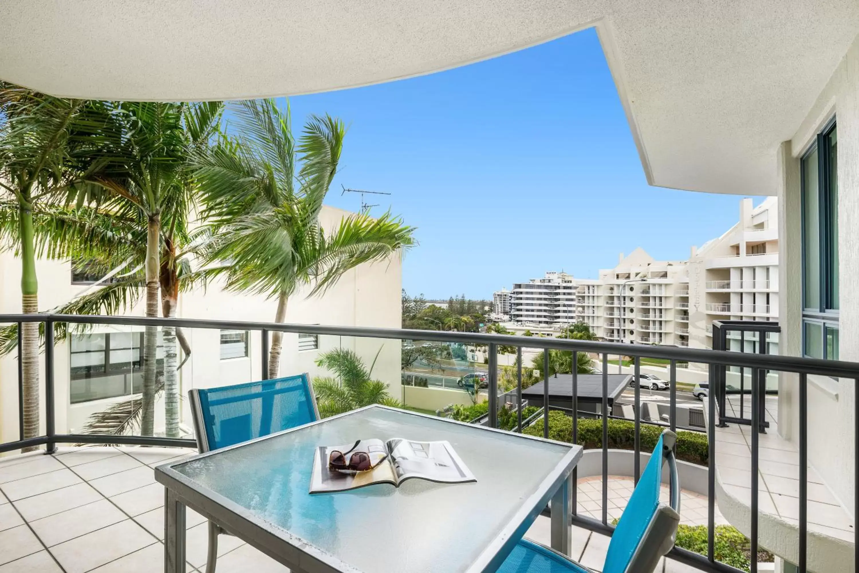 Balcony/Terrace in Alexandra on the Pacific