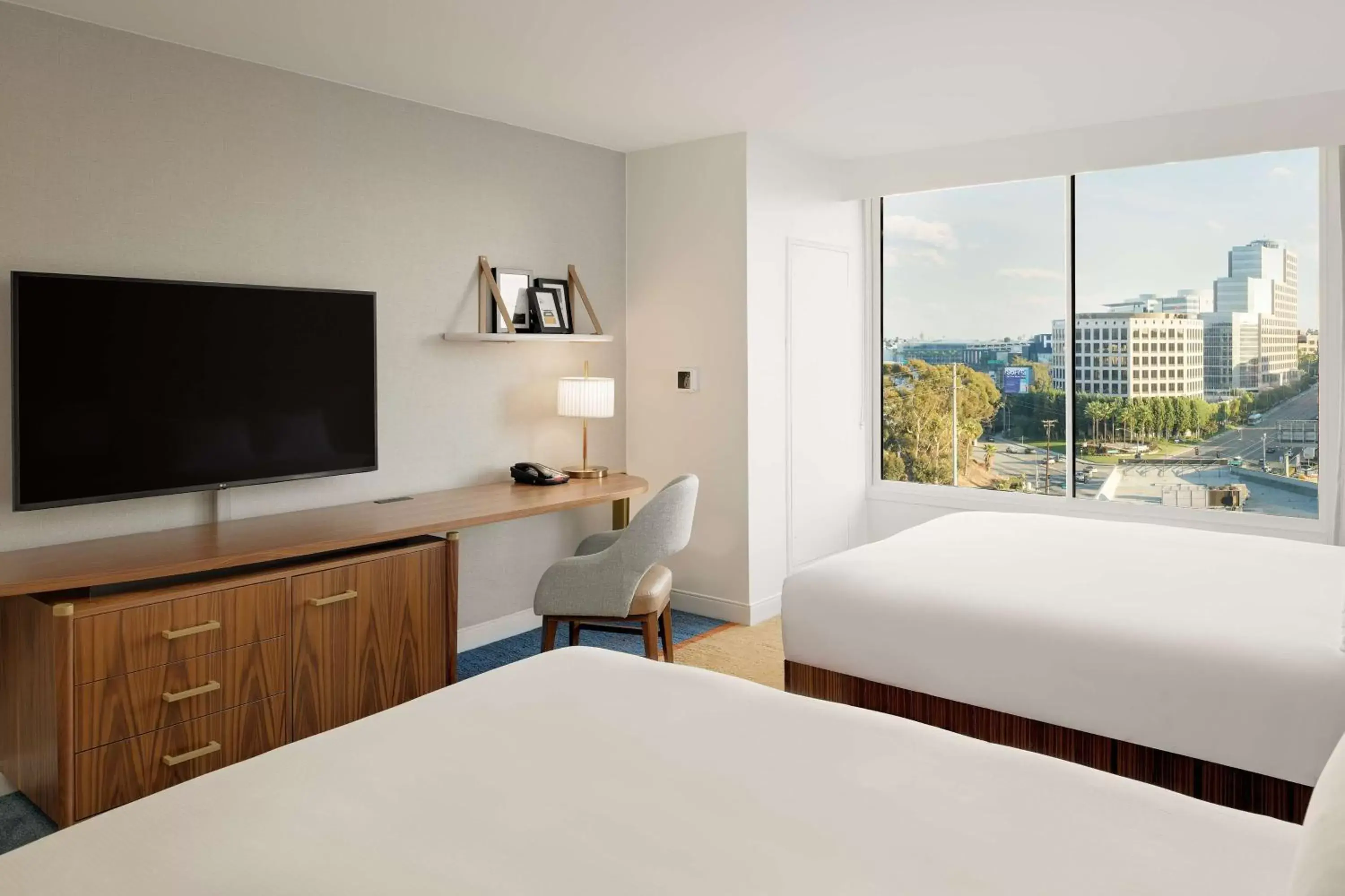 Bedroom, Bed in Hilton Los Angeles-Culver City, CA