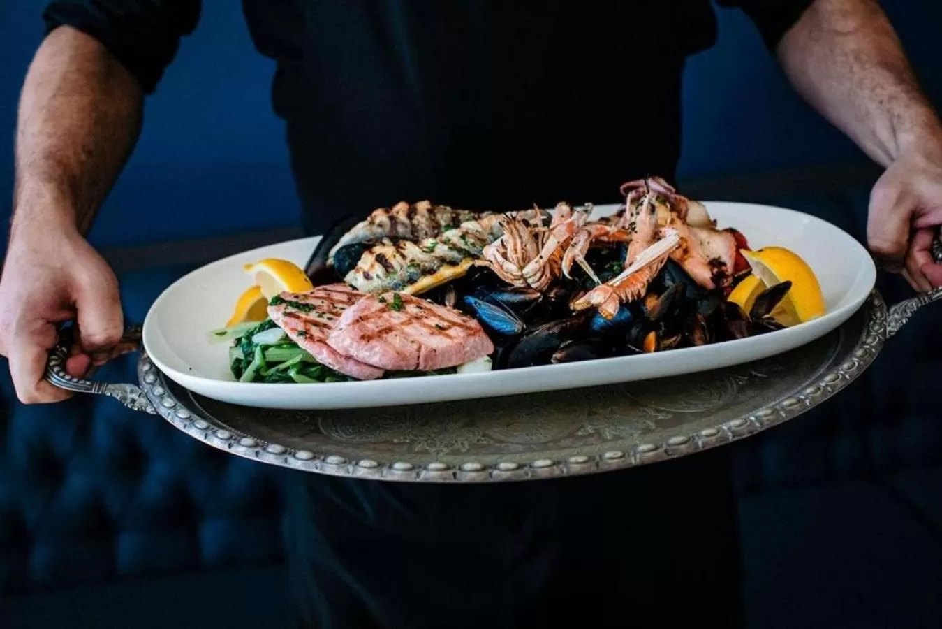 Restaurant/places to eat in Hotel More