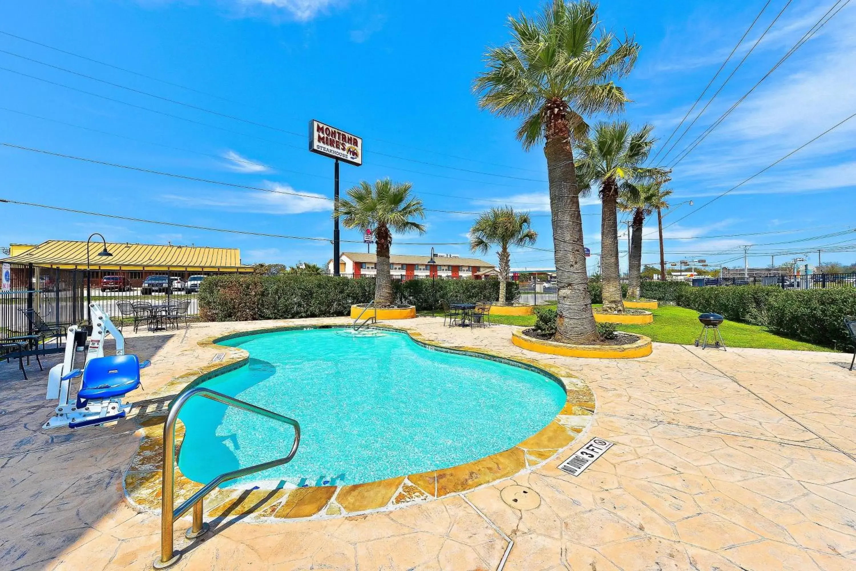 Day, Swimming Pool in Microtel Inn & Suites by Wyndham New Braunfels I-35