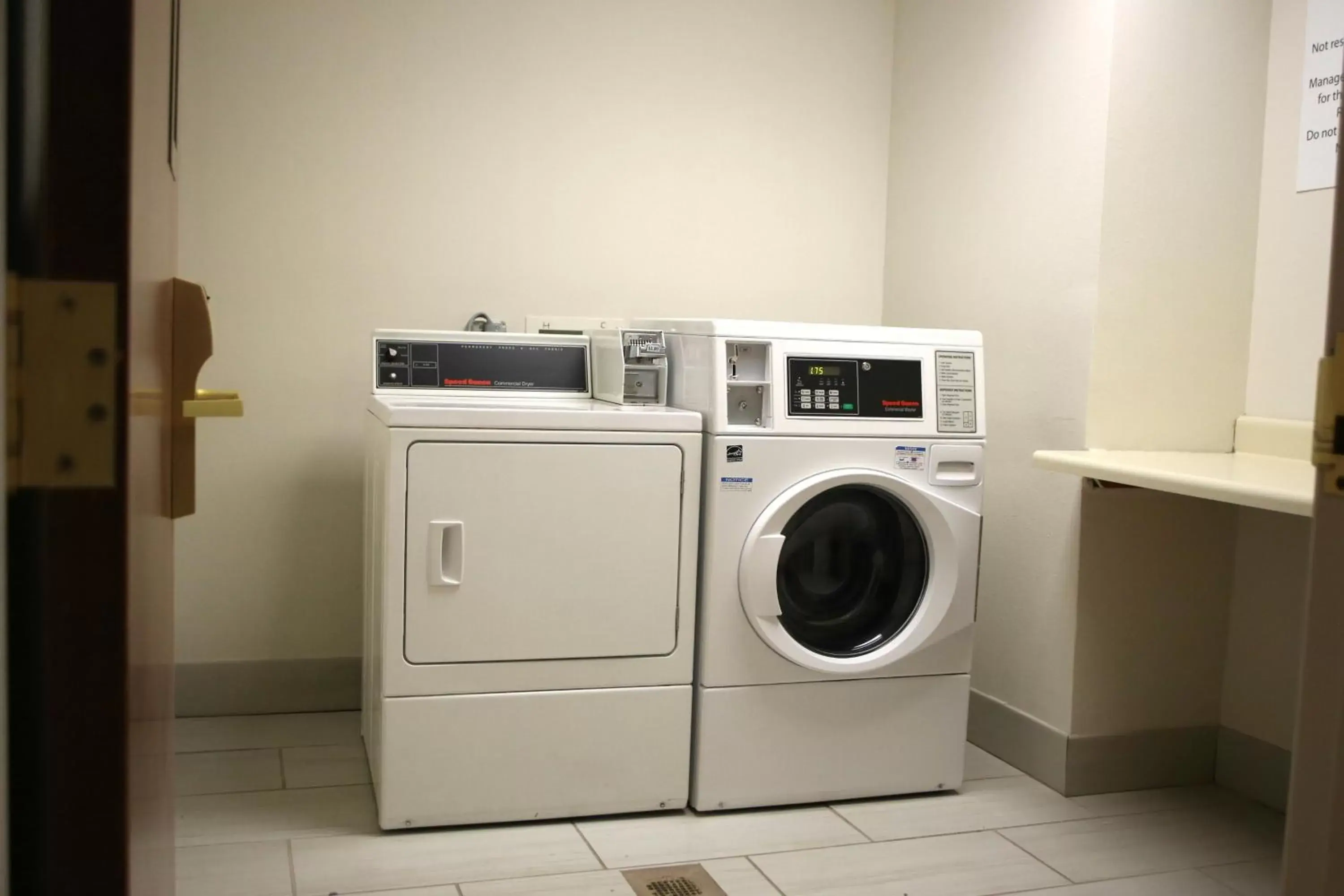 Holiday Inn Express Hotel & Suites Claypool Hill -Richlands Area by IHG Holiday Inn Express Hotel & Suites Claypool Hill -Richlands Area by IHG