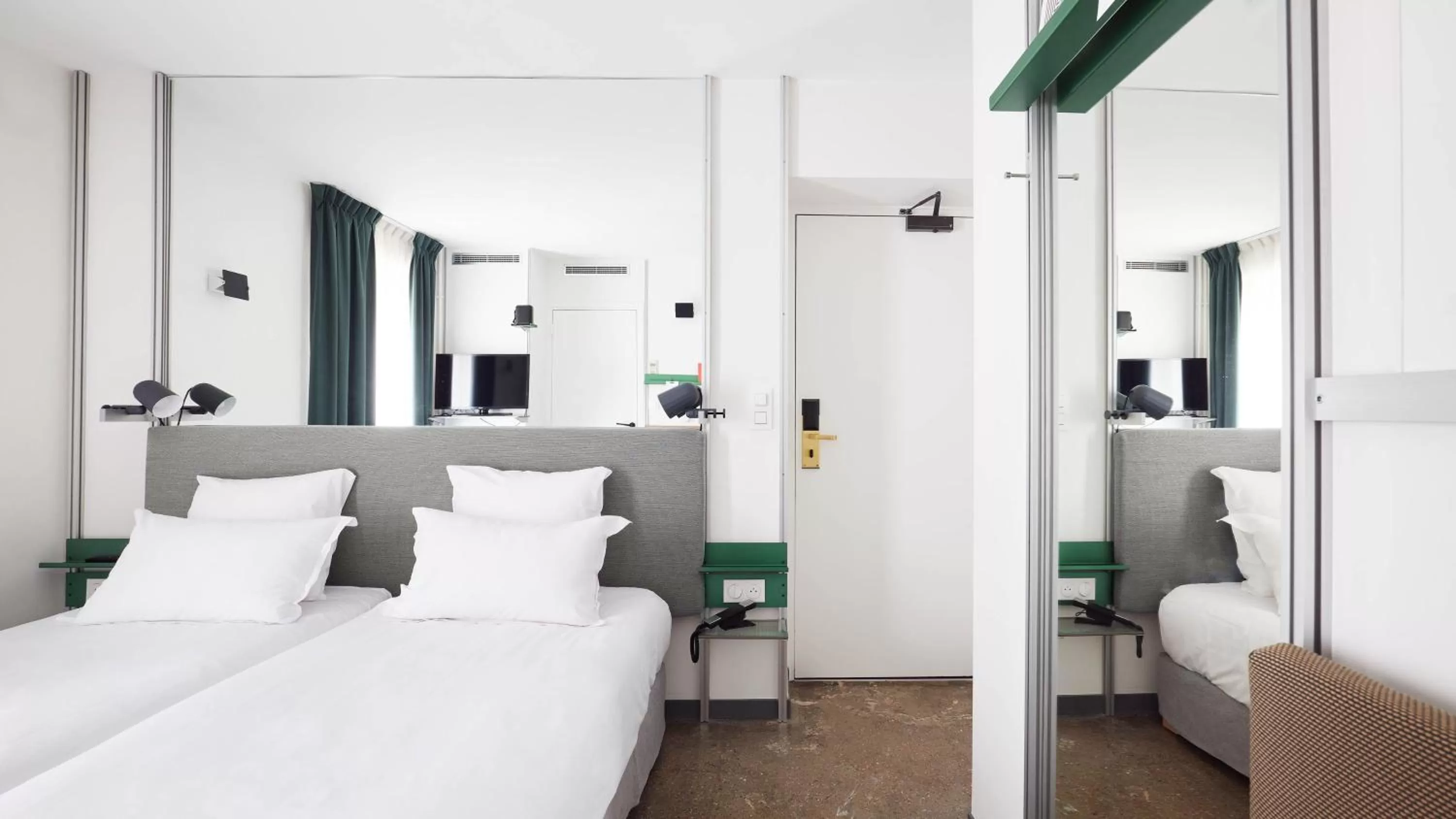 Bedroom, Bed in French Theory