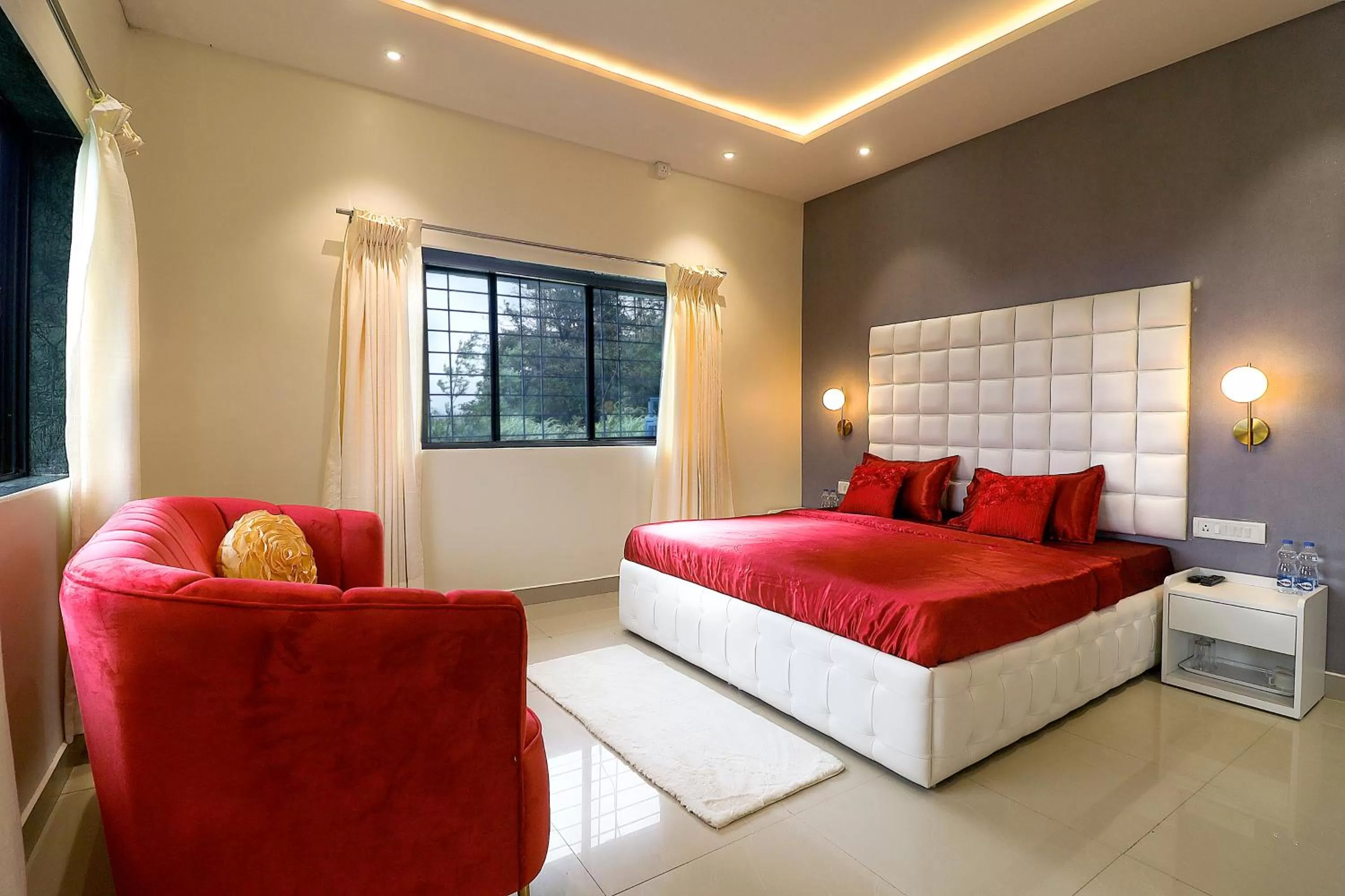 Bed in Hotel Greek Glory