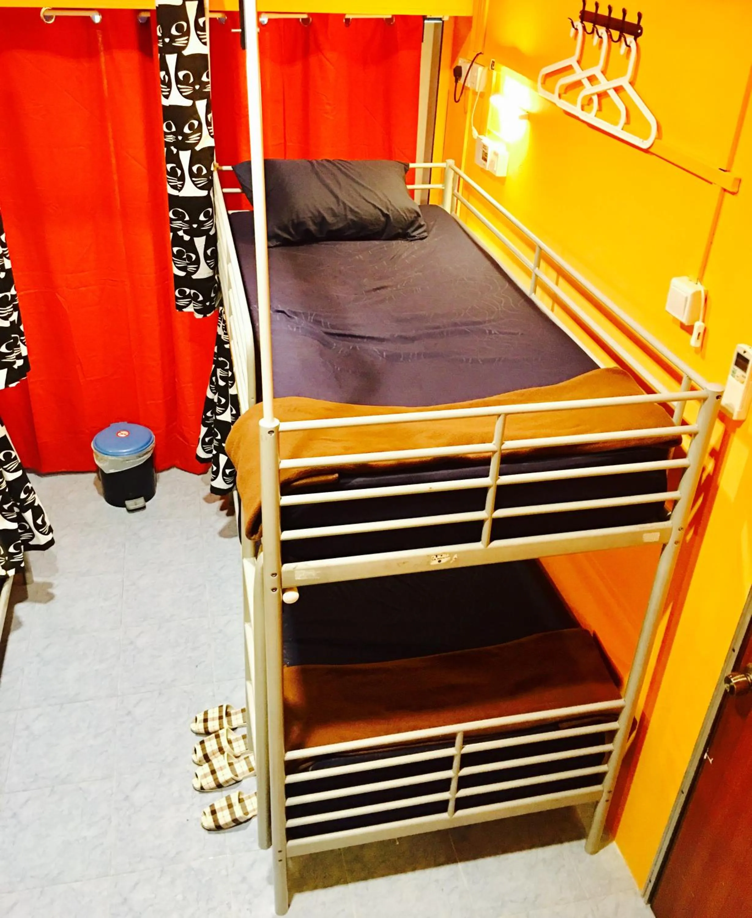 Bunk Bed in Century Service World