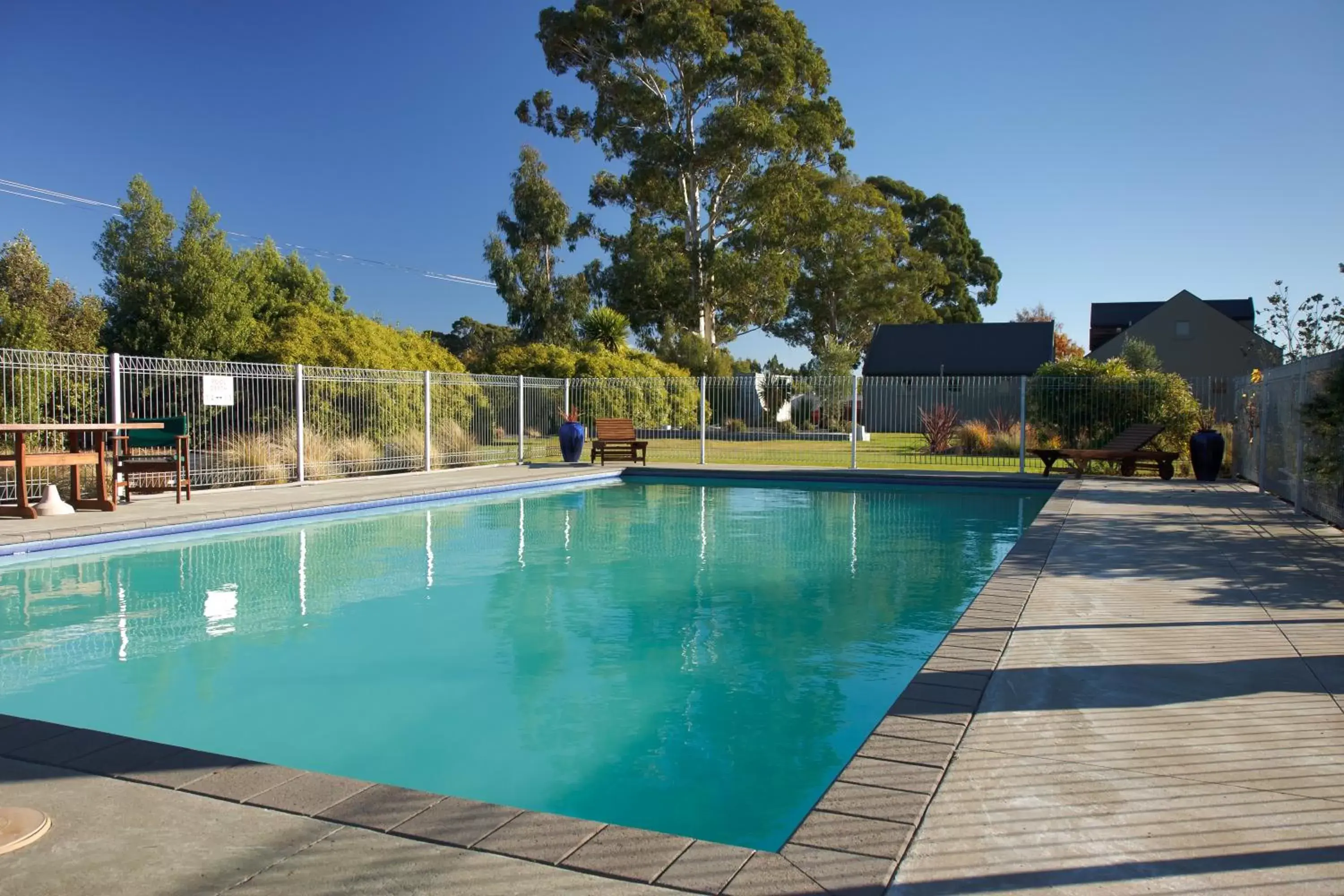 Swimming Pool in Vintners Retreat