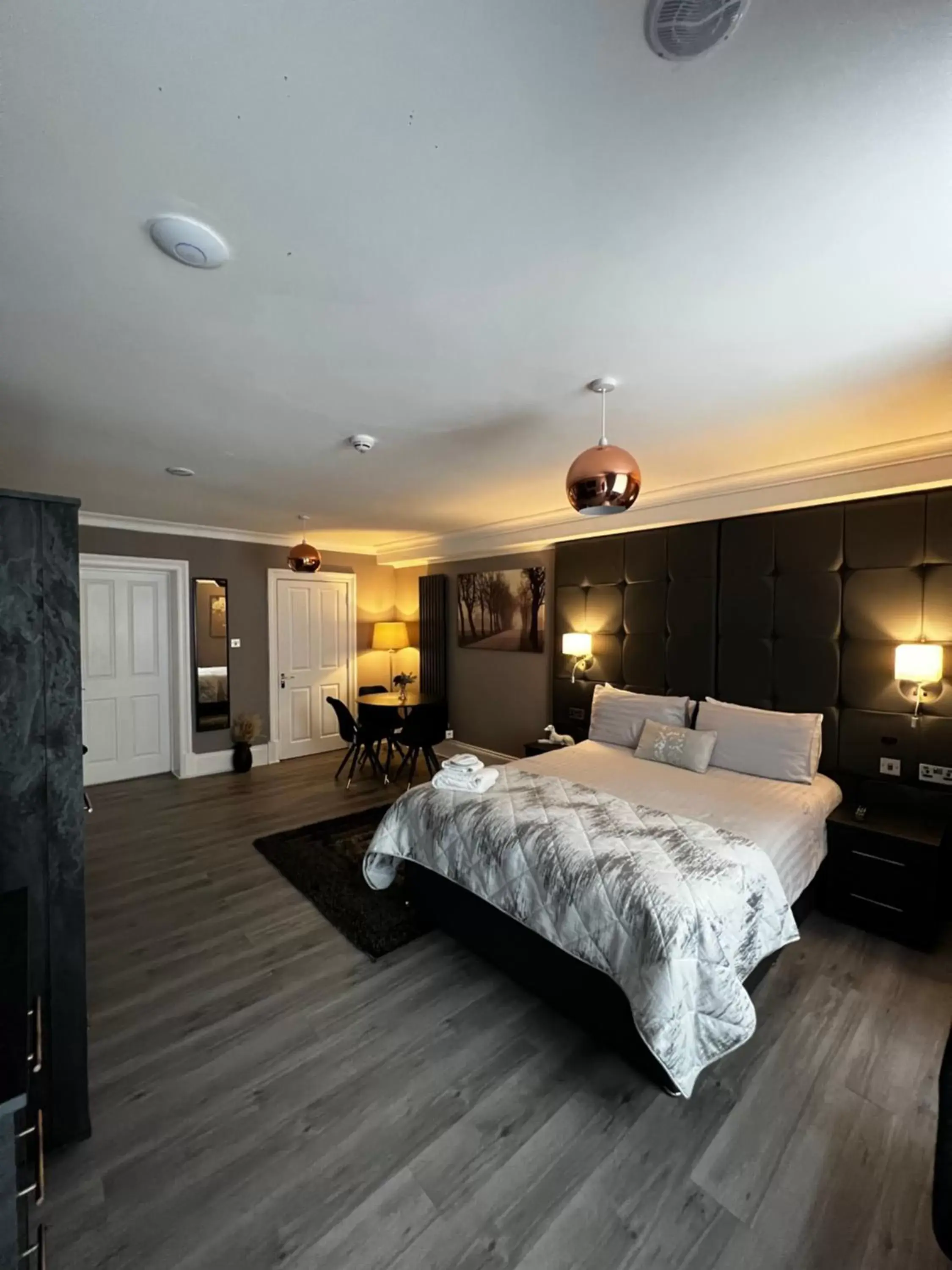 Studio with Terrace in Amani Apartments - Glasgow City Centre Studio with Terrace in Amani Apartments - Glasgow City Centre