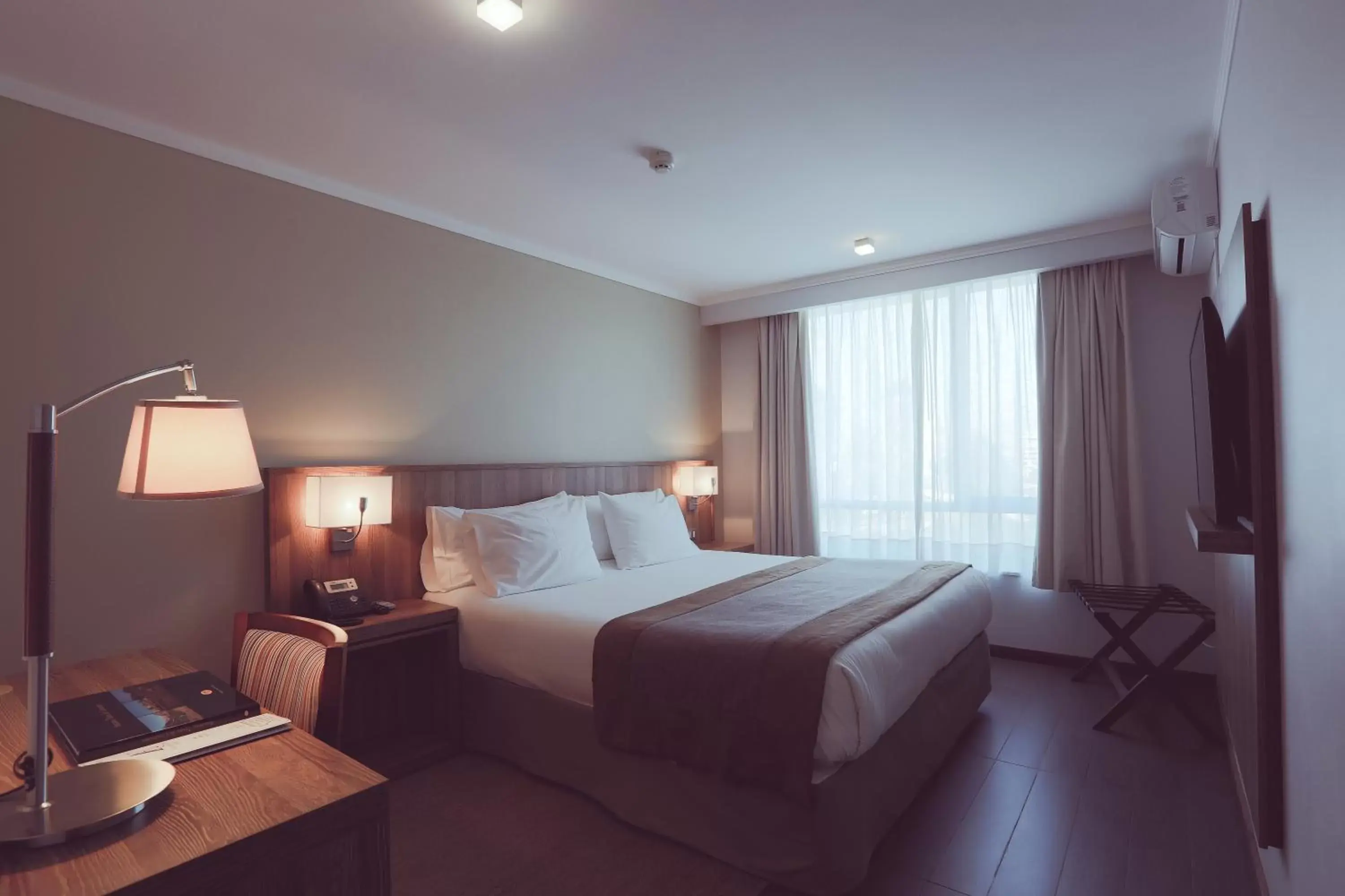Bedroom, Bed in Hotel Atacama Suites