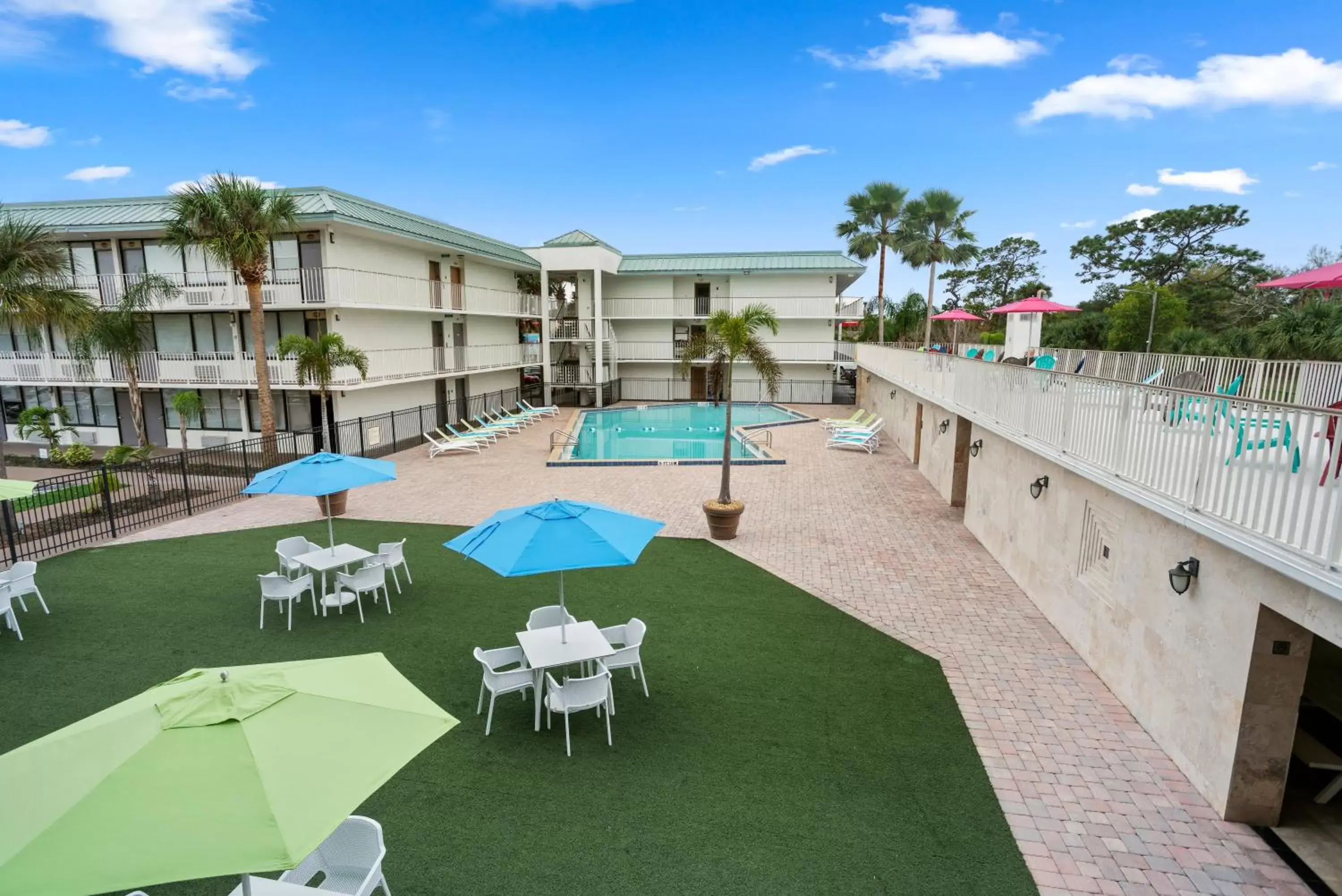 Pool View in Park Royal Orlando