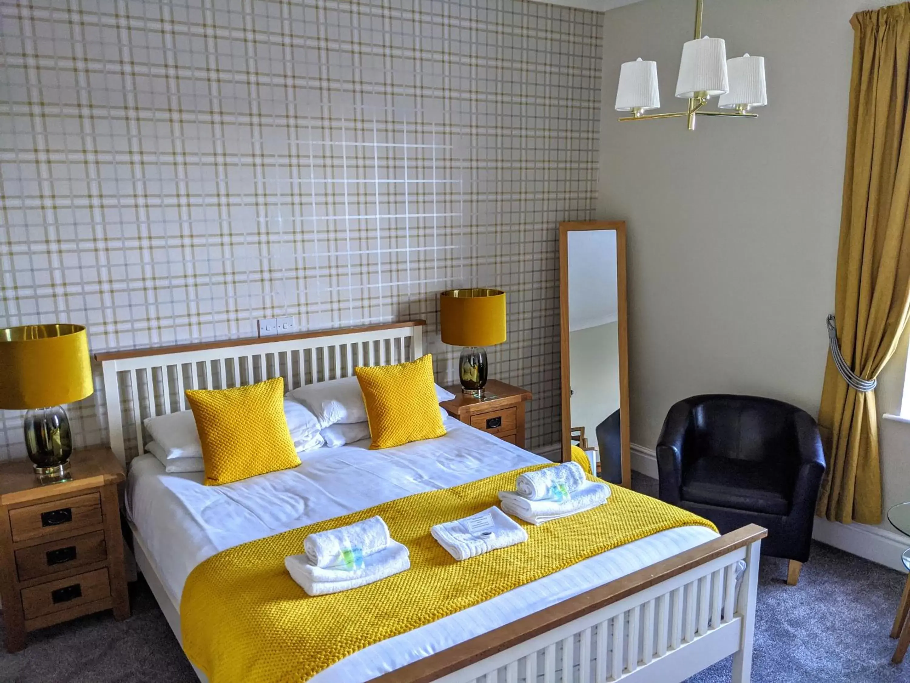 Deluxe Double Room with Sea View (Not Pet Friendly) in The Wildings Hotel & Tudno's Restaurant
