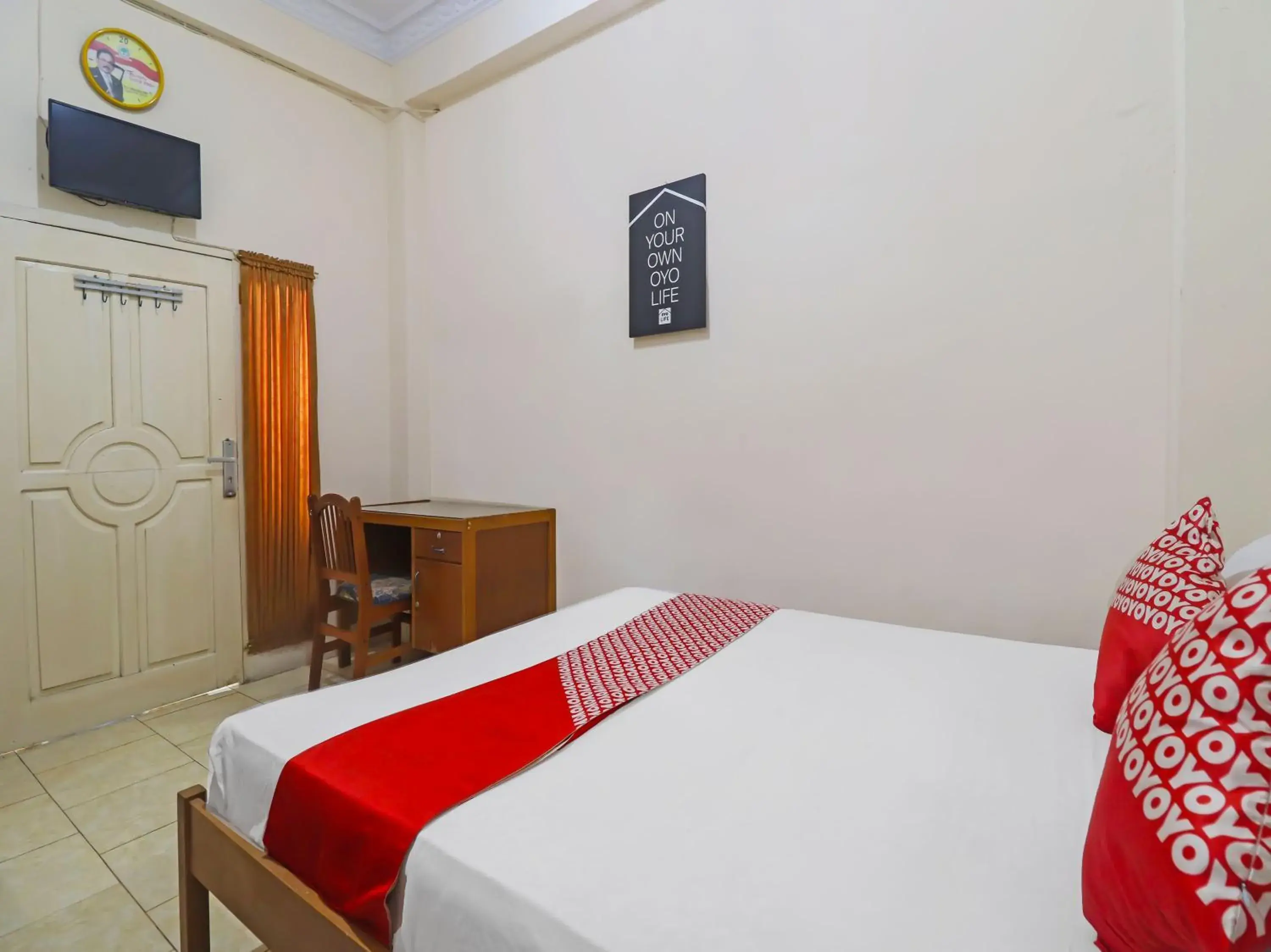 Bedroom, Bed in OYO 2899 Ardilia Bandara Syariah