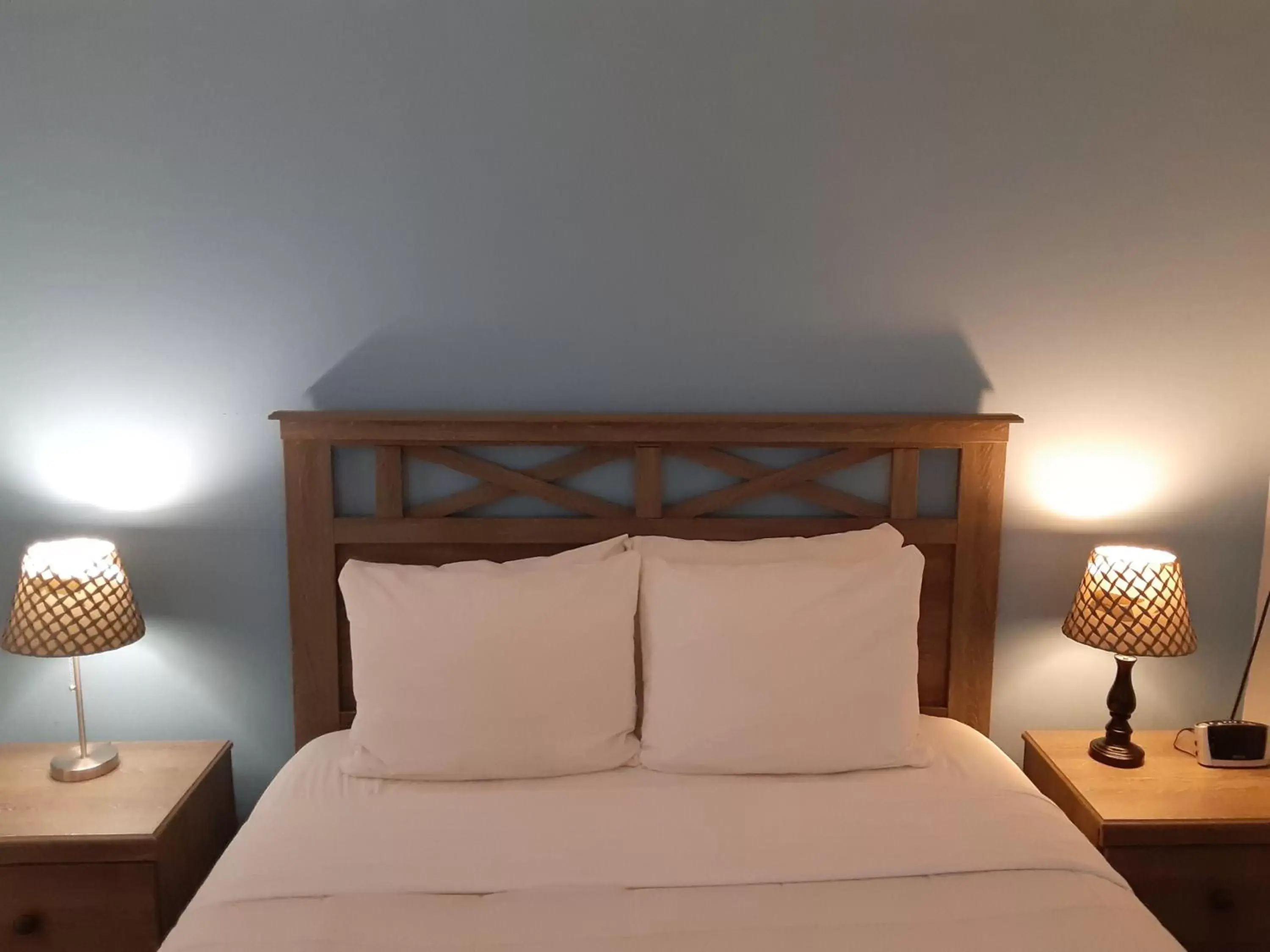 Bed in Sandalwood Beach Resort