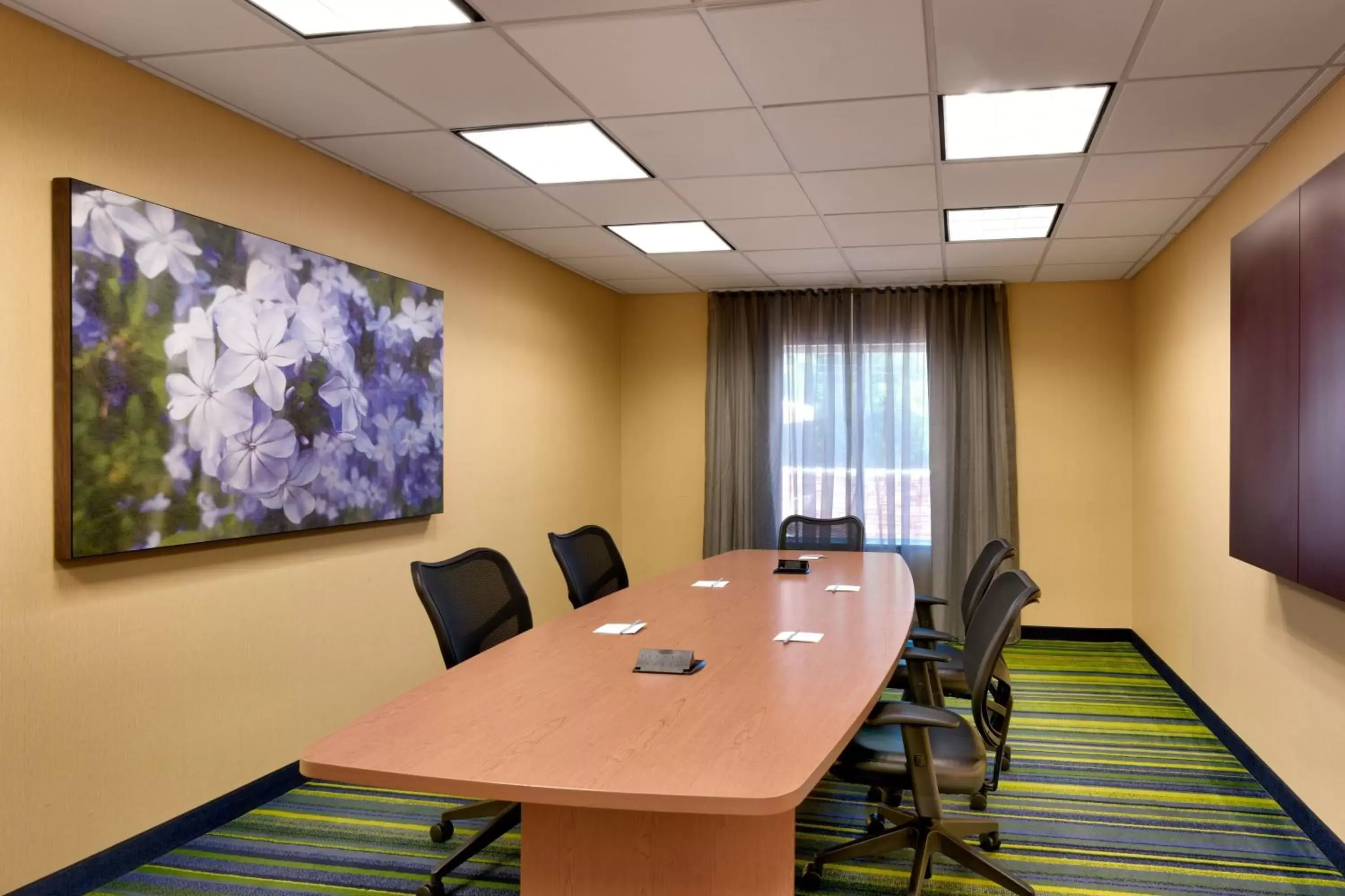 Meeting/conference room in Fairfield Inn & Suites by Marriott Tallahassee Central
