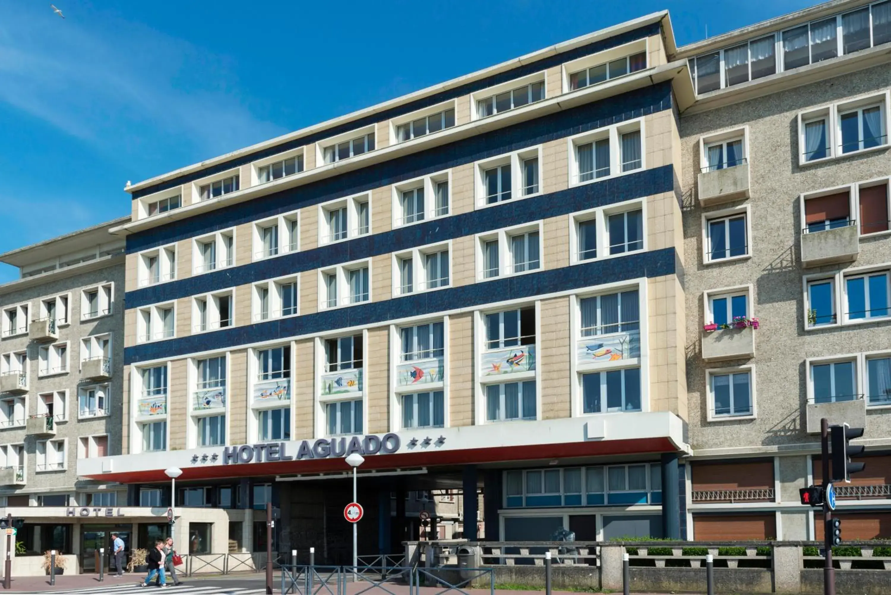 Facade/entrance, Property Building in Hotel Aguado