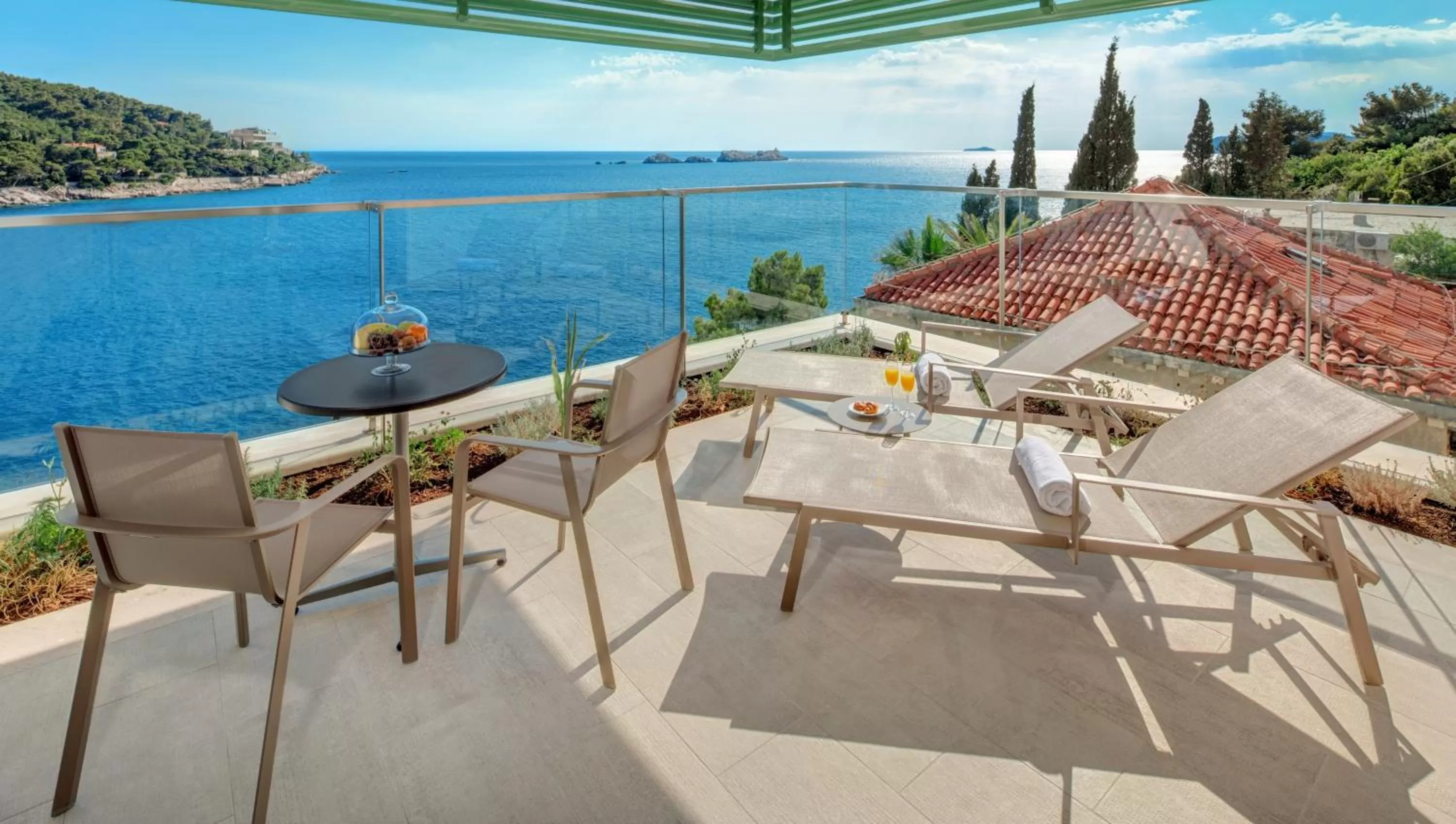 Balcony/Terrace in Hotel More