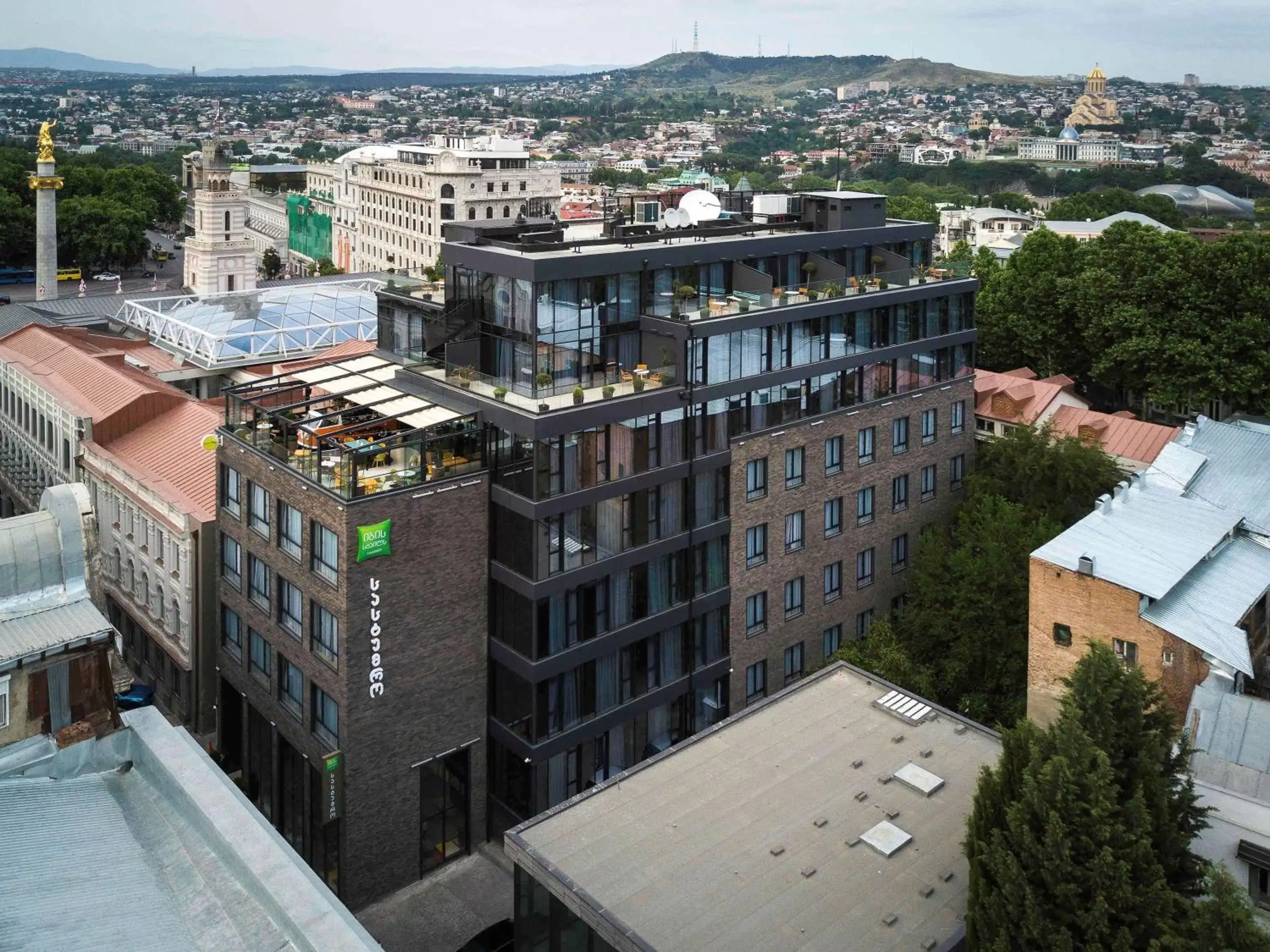 Property building, Bird's-eye View in ibis Styles Tbilisi Center