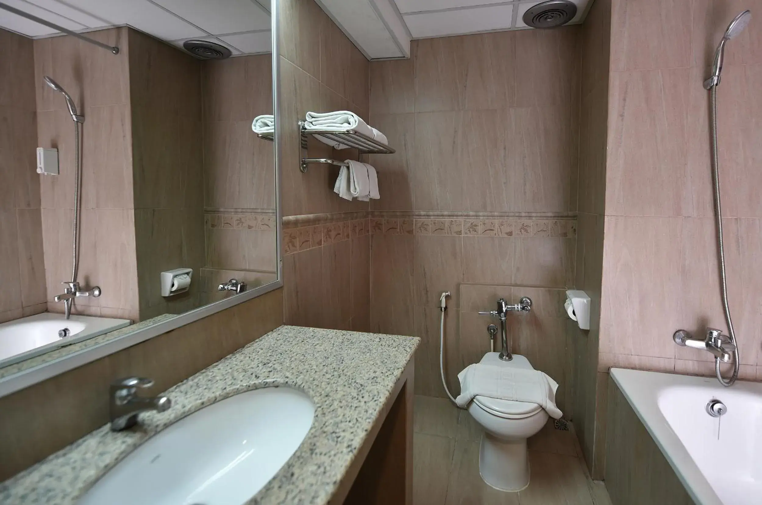 Shower, Bathroom in Bangkok City Suite