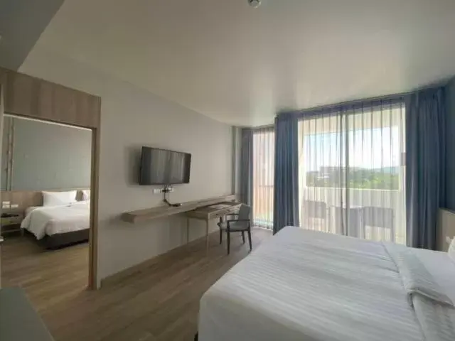 Bedroom, Bed in iSanook Resort & Suites Hua Hin