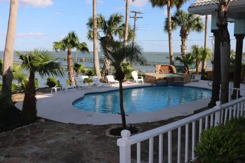 Swimming Pool in D&R Pelican Bay Resort