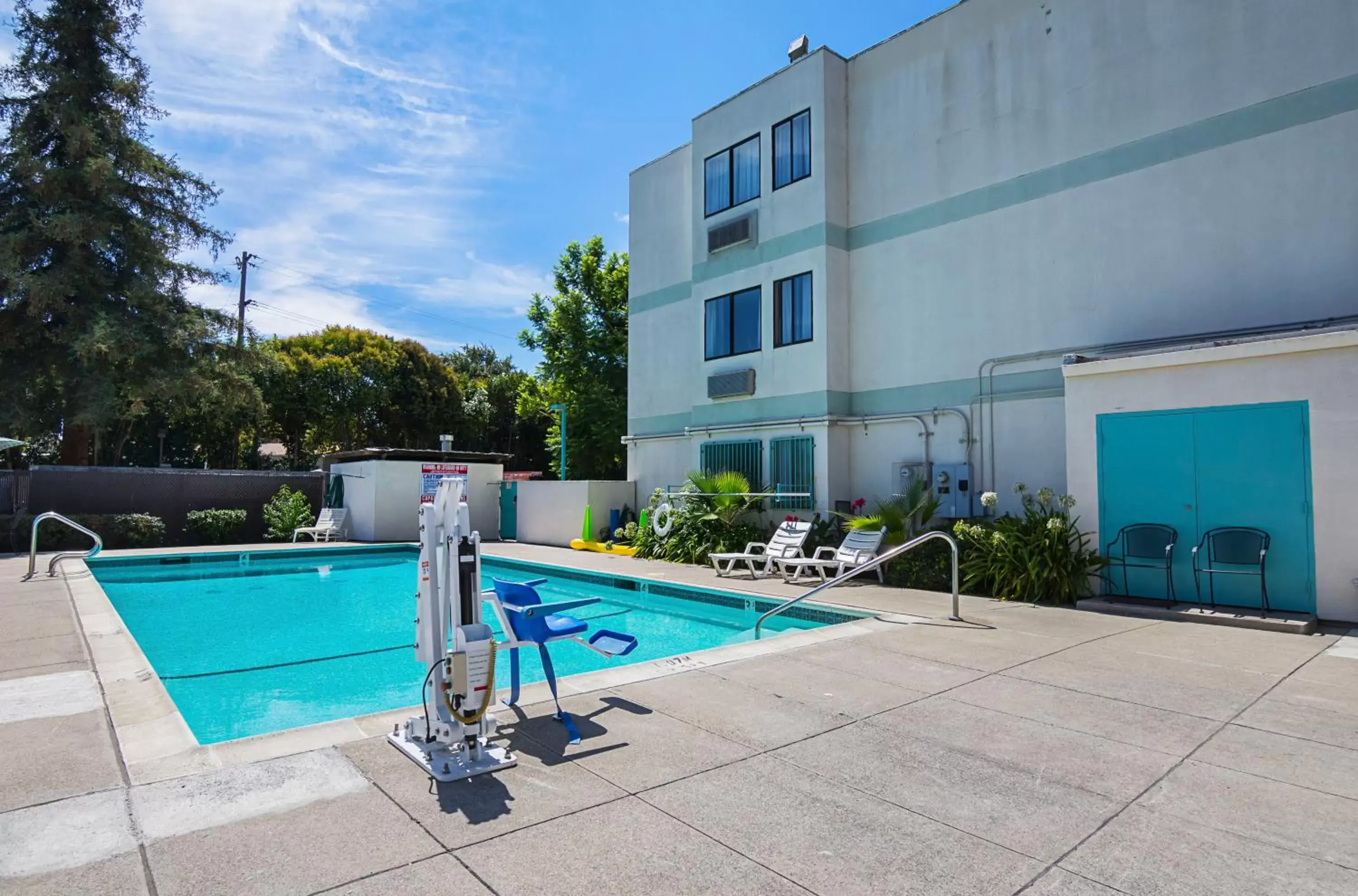 Property building, Swimming Pool in Studio 6-Concord, CA