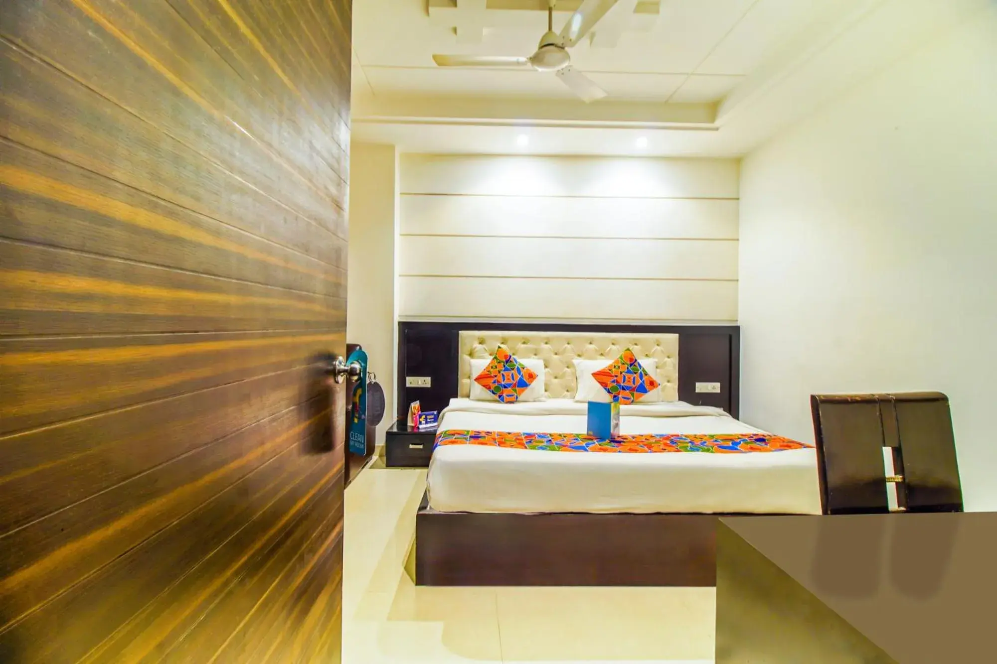 Bed in FabHotel Transit Delhi Airport Mahipalpur