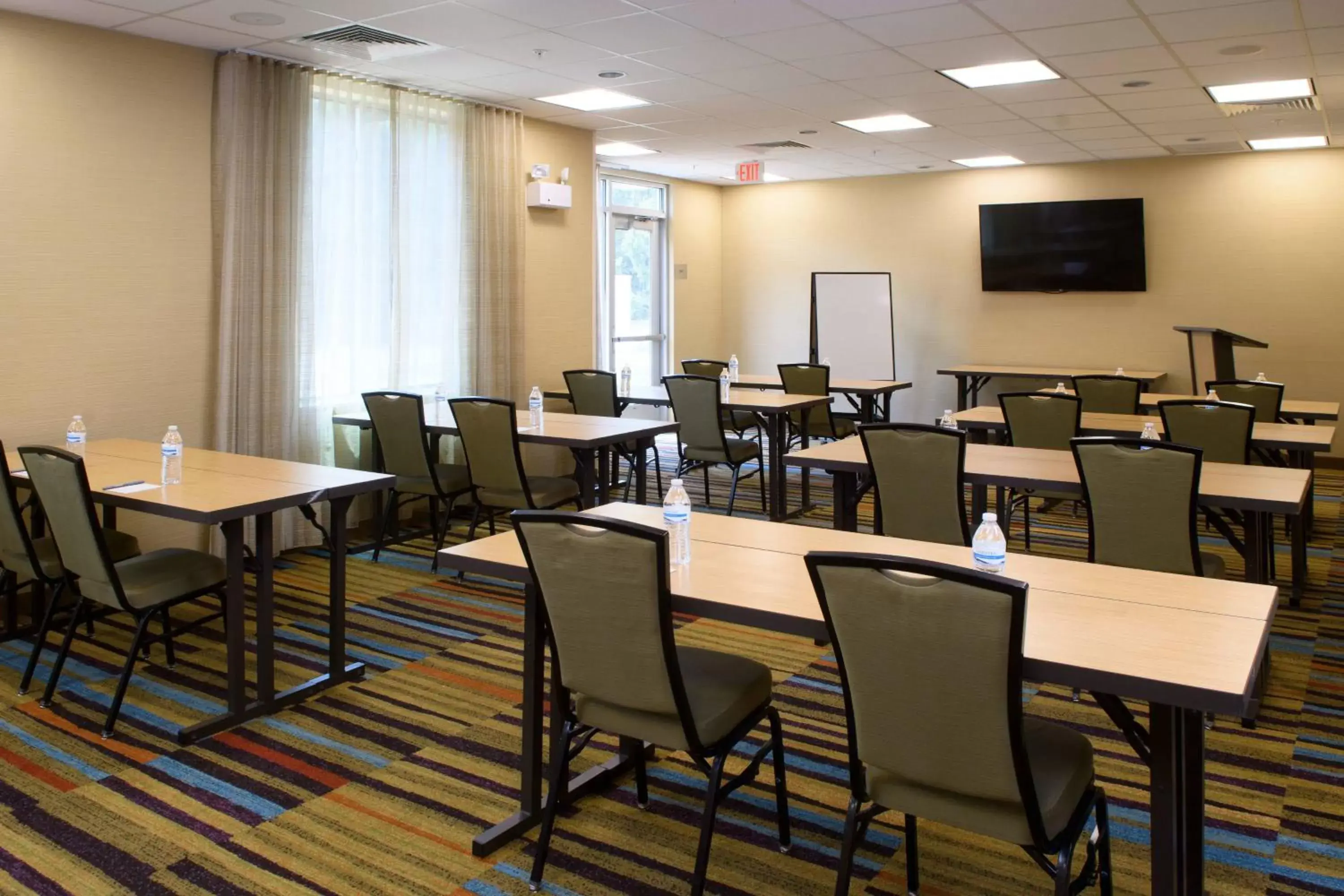 Meeting/conference room in Fairfield Inn & Suites by Marriott Richmond Ashland