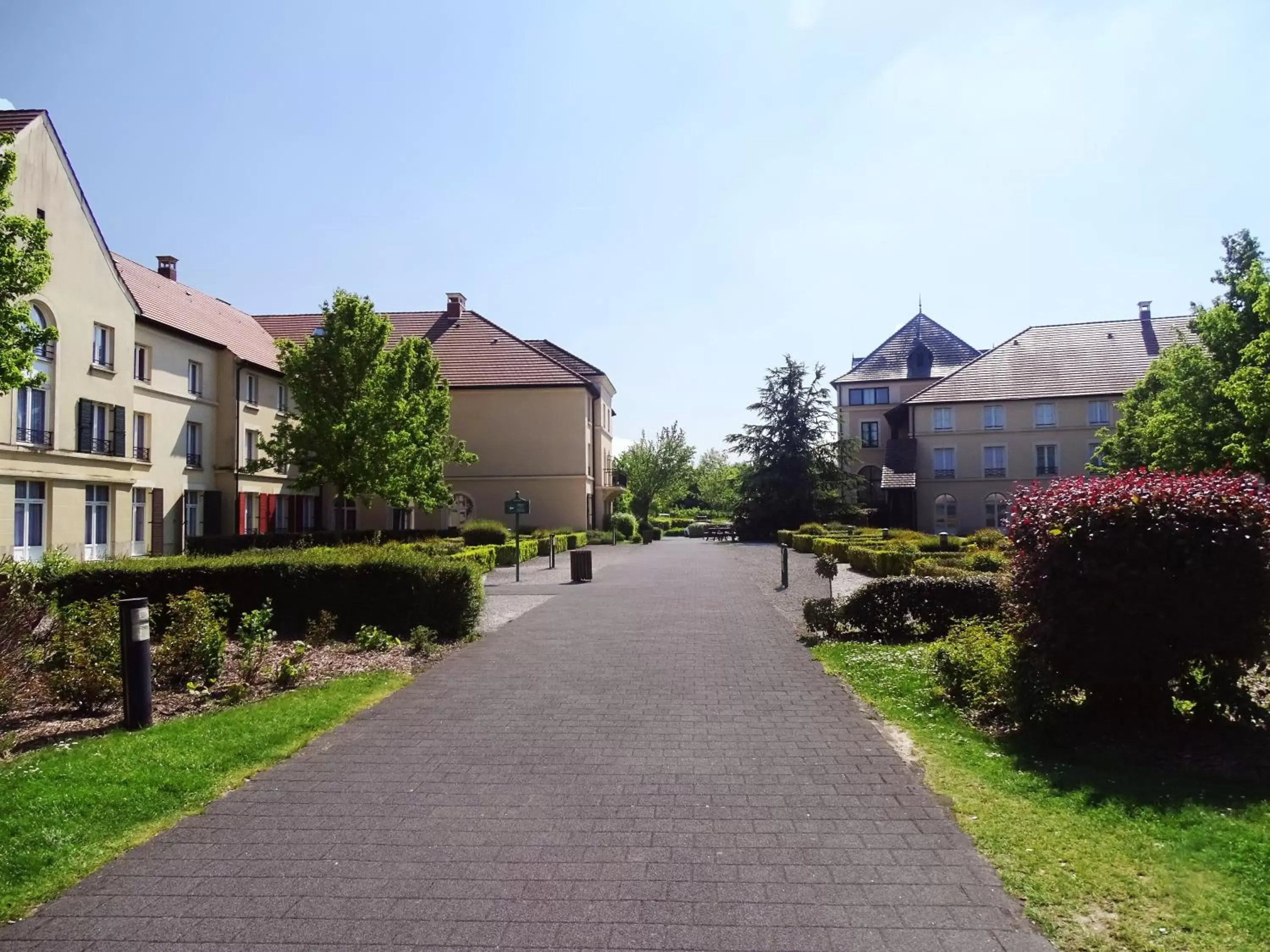 Property building in Campanile Val de France Property building in Campanile Val de France