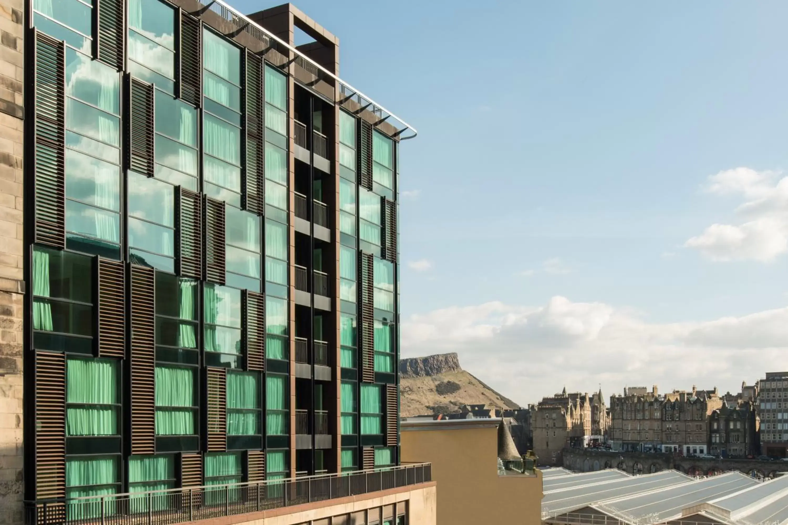 Property Building in Princes Street Suites