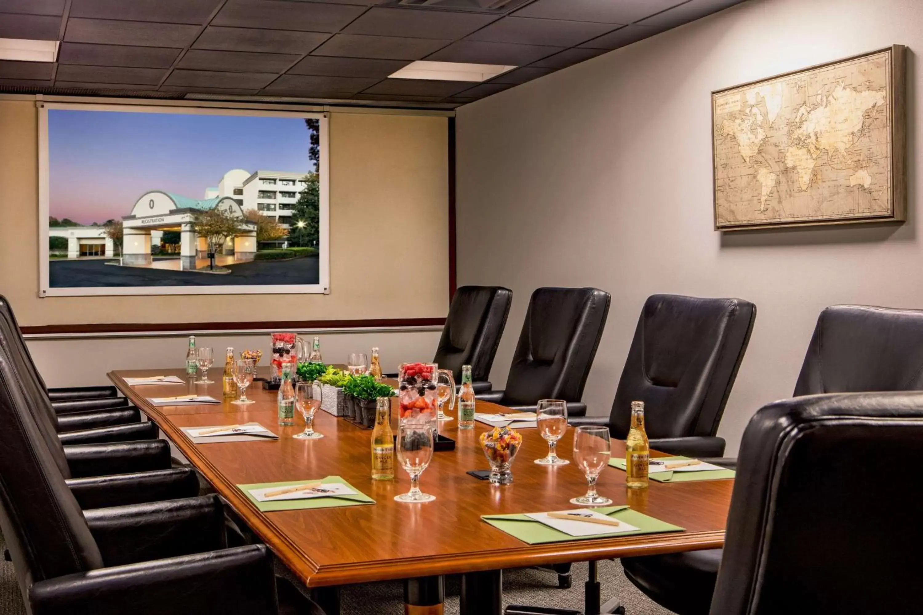 Meeting/conference room, Business Area/Conference Room in DoubleTree by Hilton Atlanta Northwest/Marietta