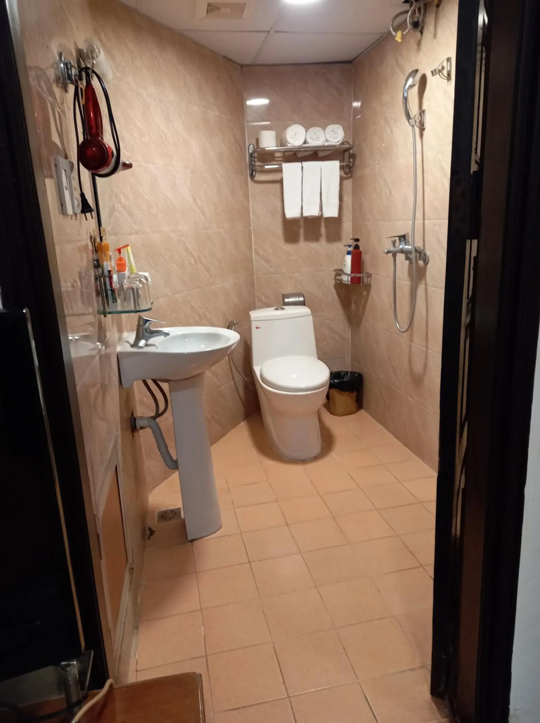 Bathroom in A25 Hotel - Đội Cấn 2