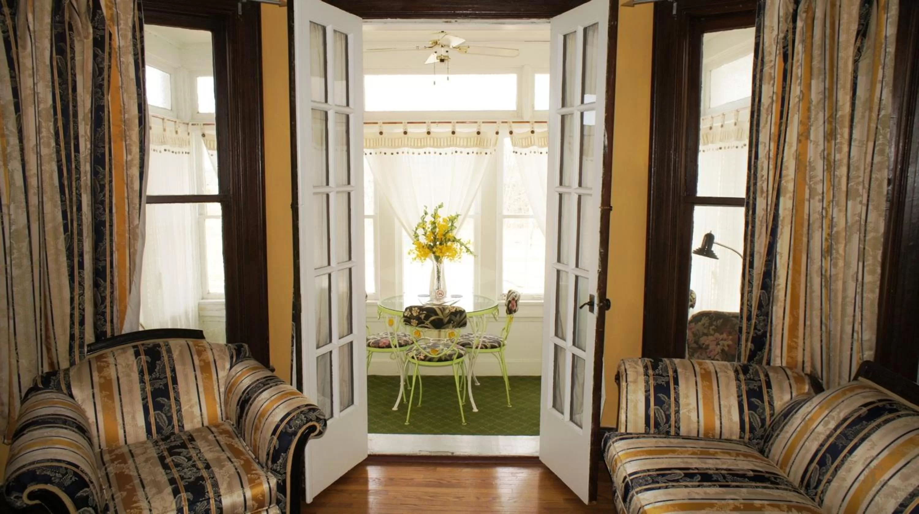 Decorative detail in A Night to Remember B & B