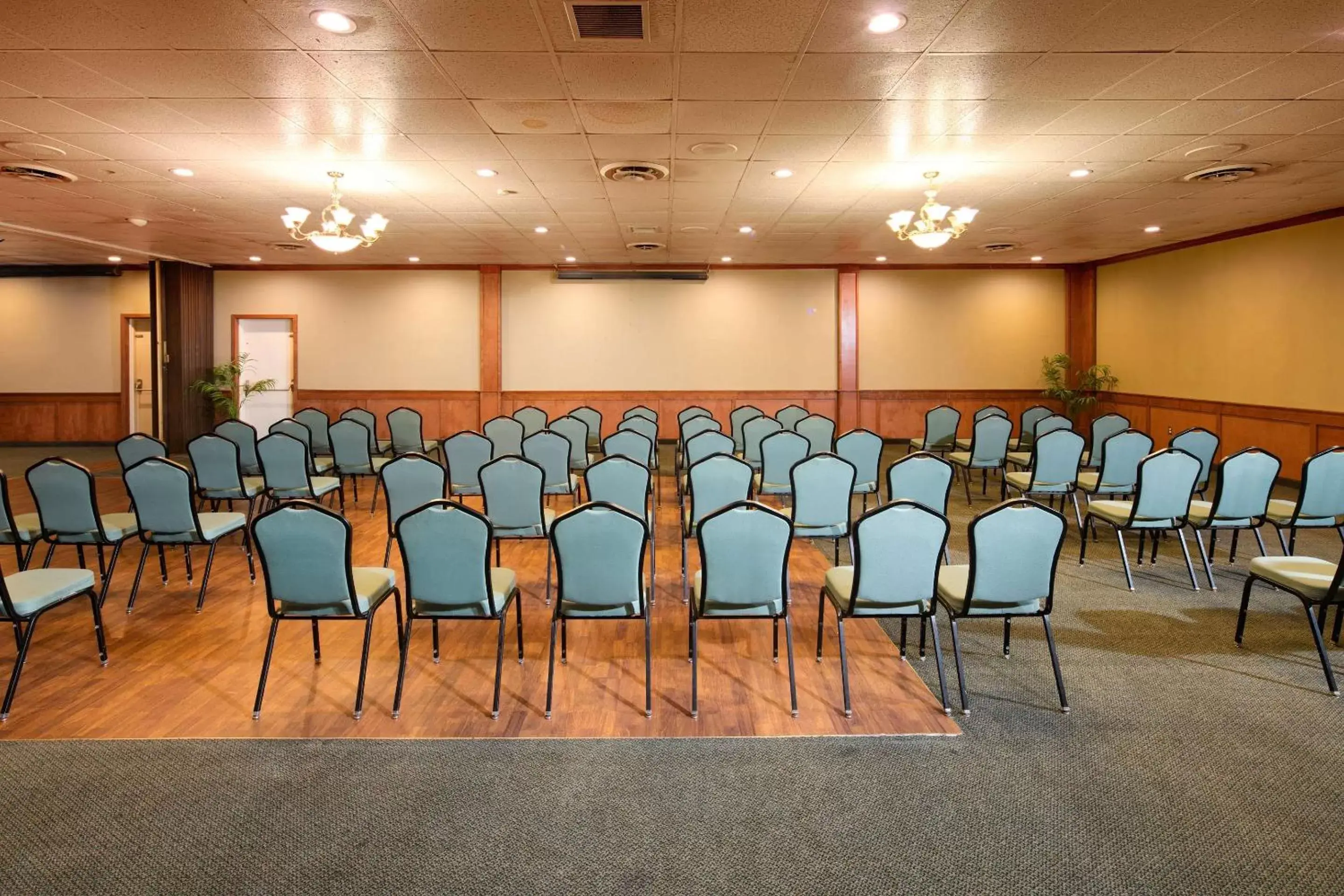 Meeting/conference room in Red Lion Hotel Ellensburg