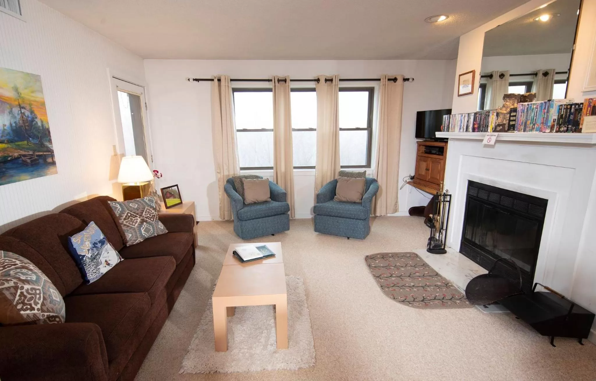 Living room in Winterplace on Okemo Mountain