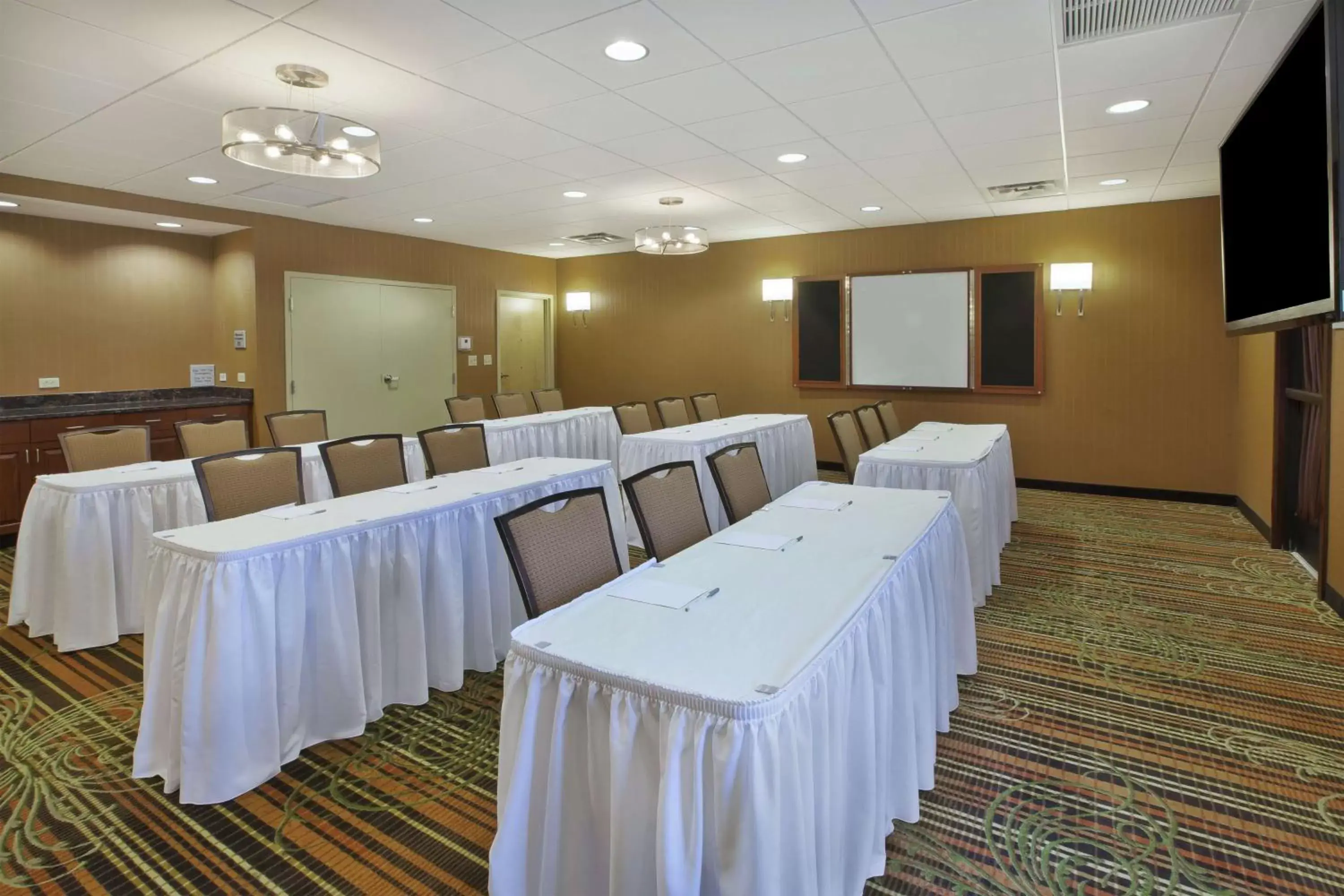 Meeting/conference room in Hampton Inn Brockport