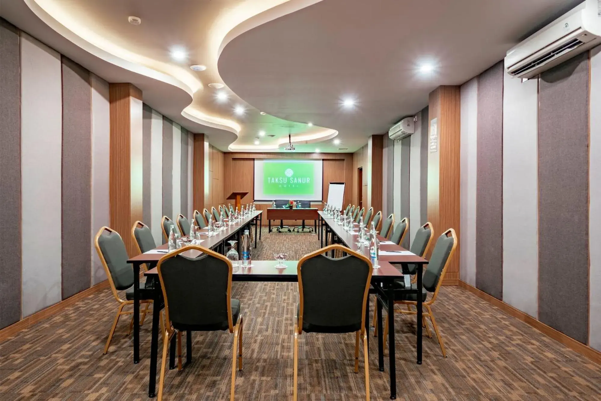 Meeting/conference room in Taksu Sanur Hotel