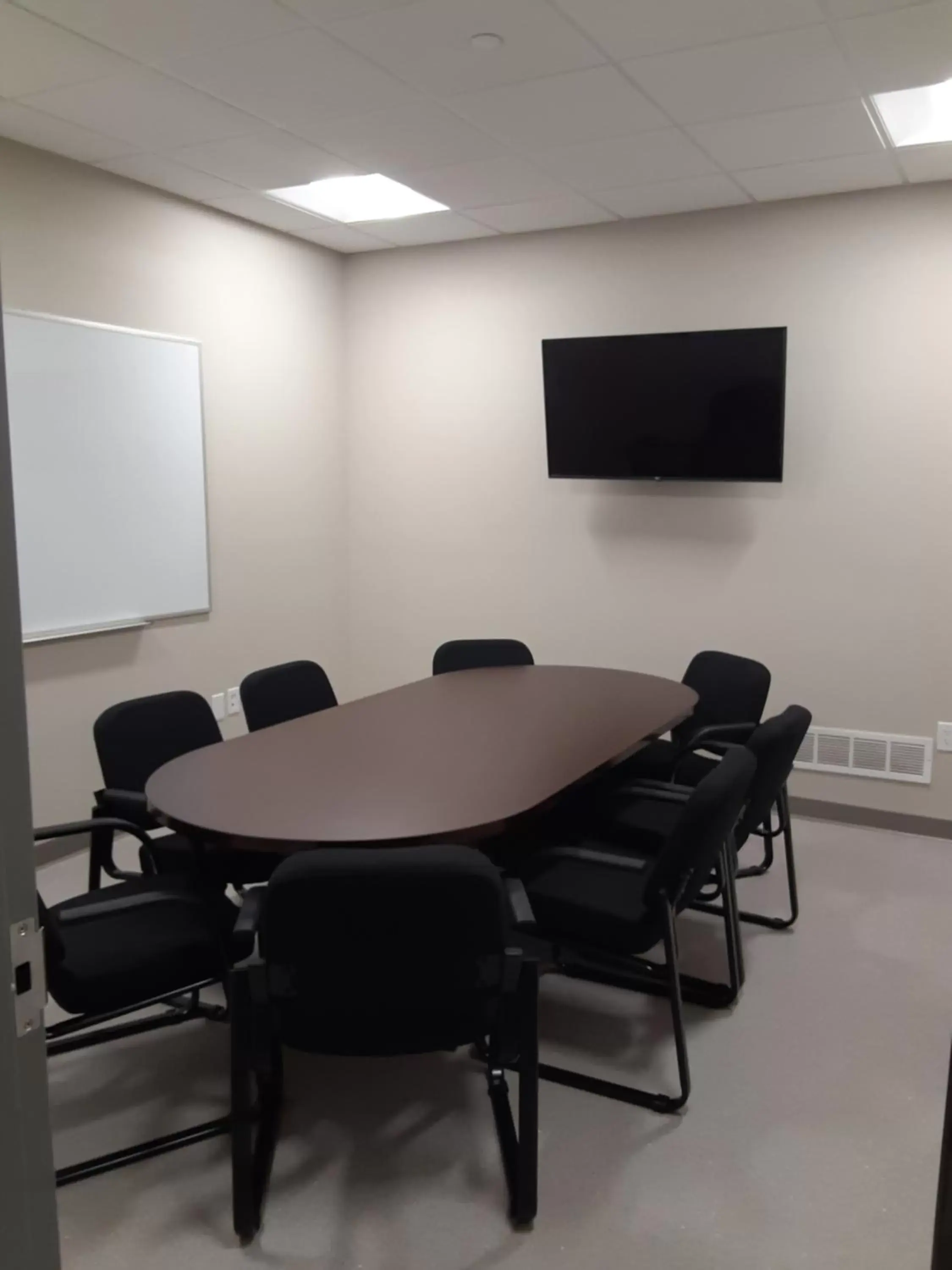 Meeting/conference room, Business Area/Conference Room in Best Western Plus Dauphin