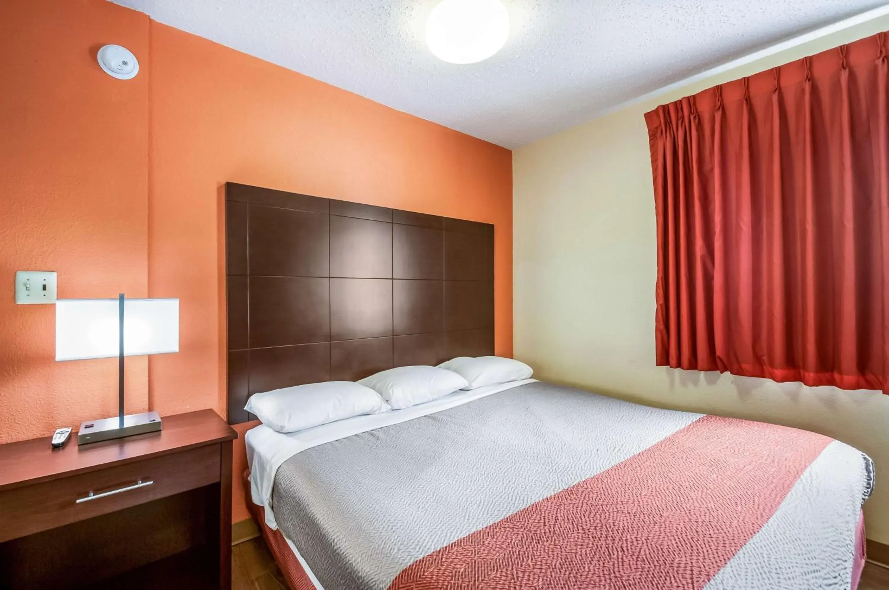 Photo of the whole room in Motel 6-Washington, DC - Convention Center Photo of the whole room in Motel 6-Washington, DC - Convention Center