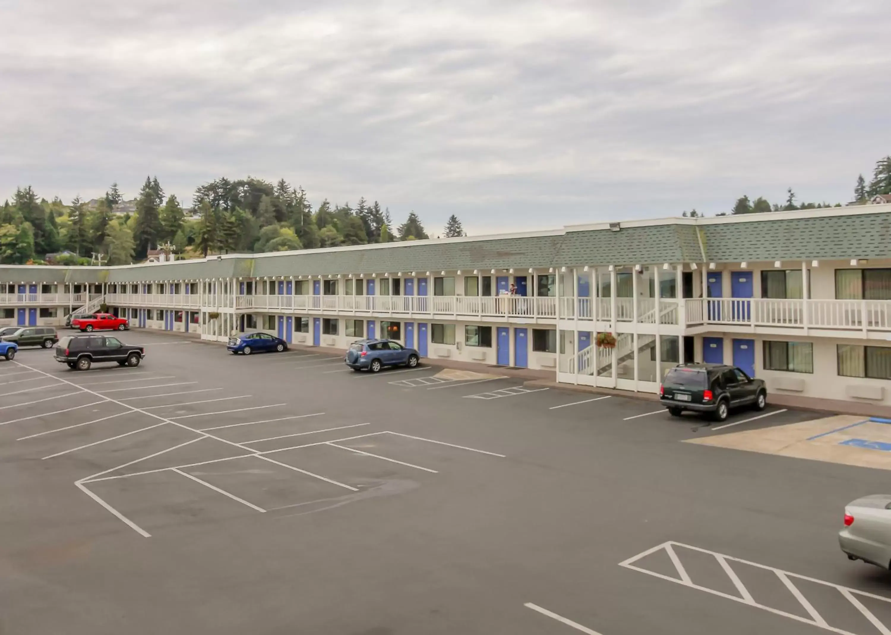 Facade/entrance in Motel 6-Coos Bay, OR Facade/entrance in Motel 6-Coos Bay, OR
