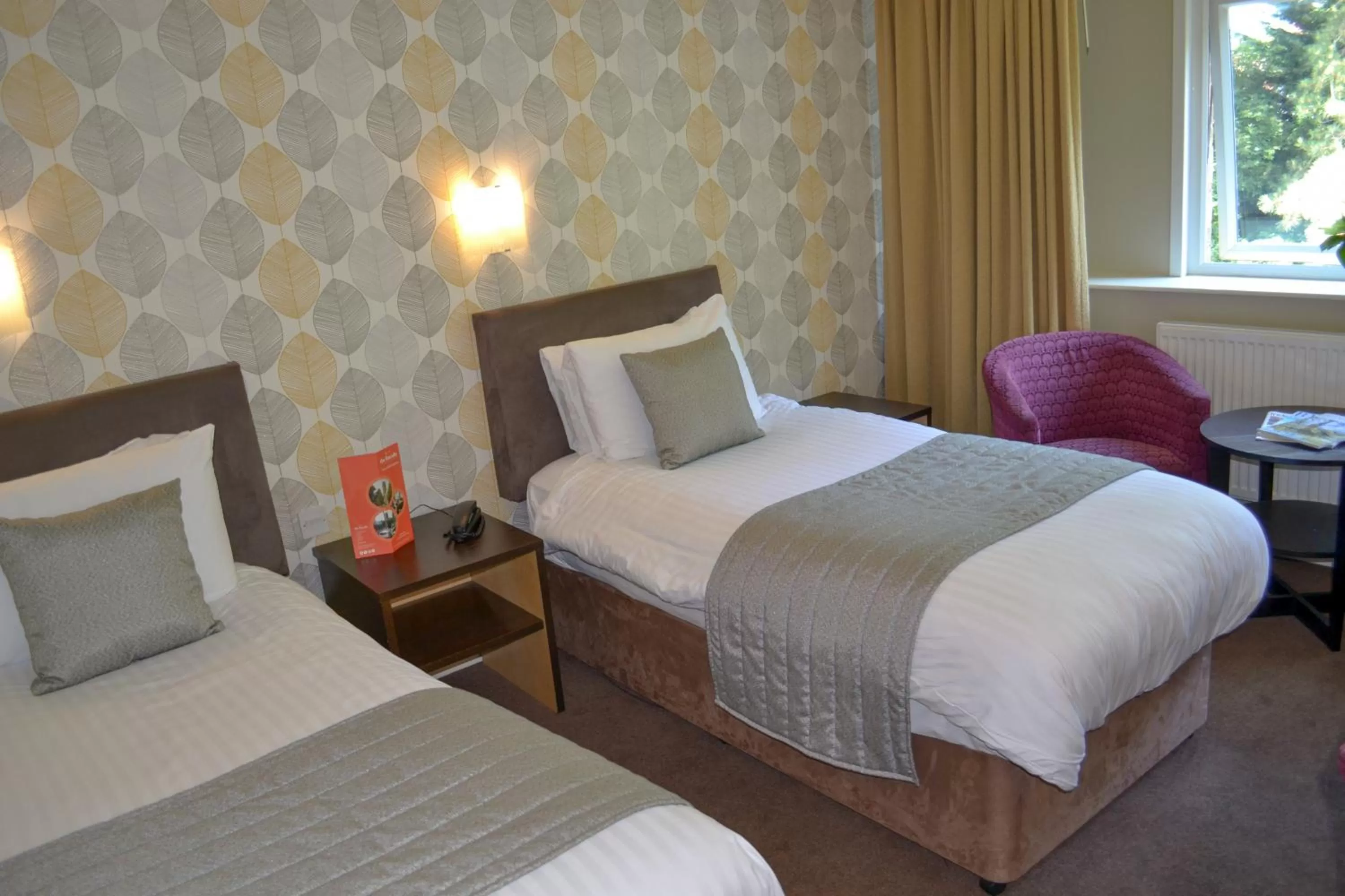 Bedroom, Bed in The Lincoln Hotel