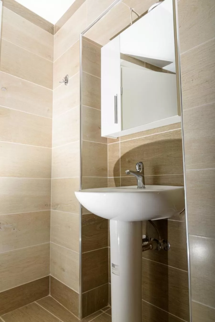 Bathroom in Theasis Athens