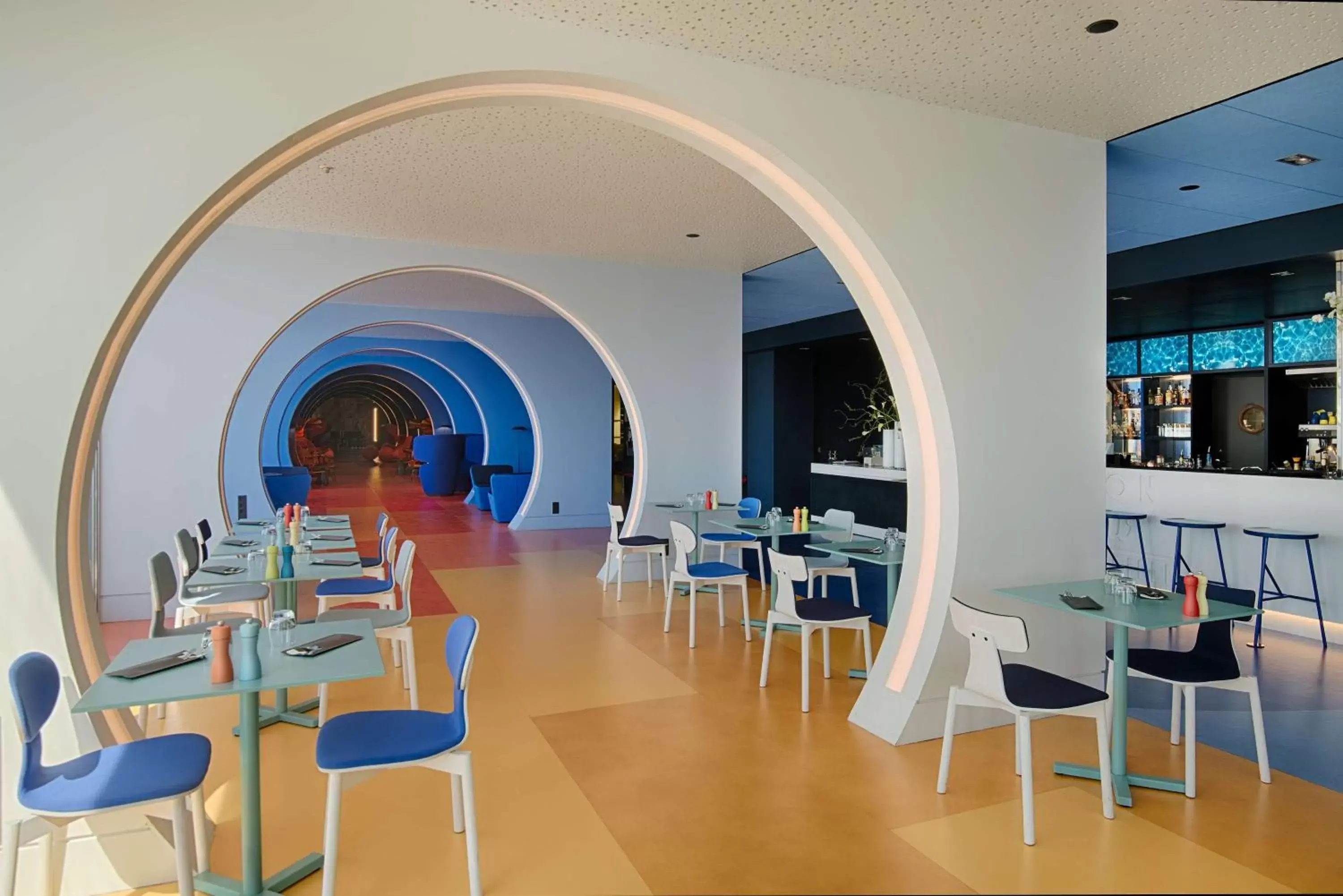 Lounge or bar, Restaurant/Places to Eat in nhow Marseille